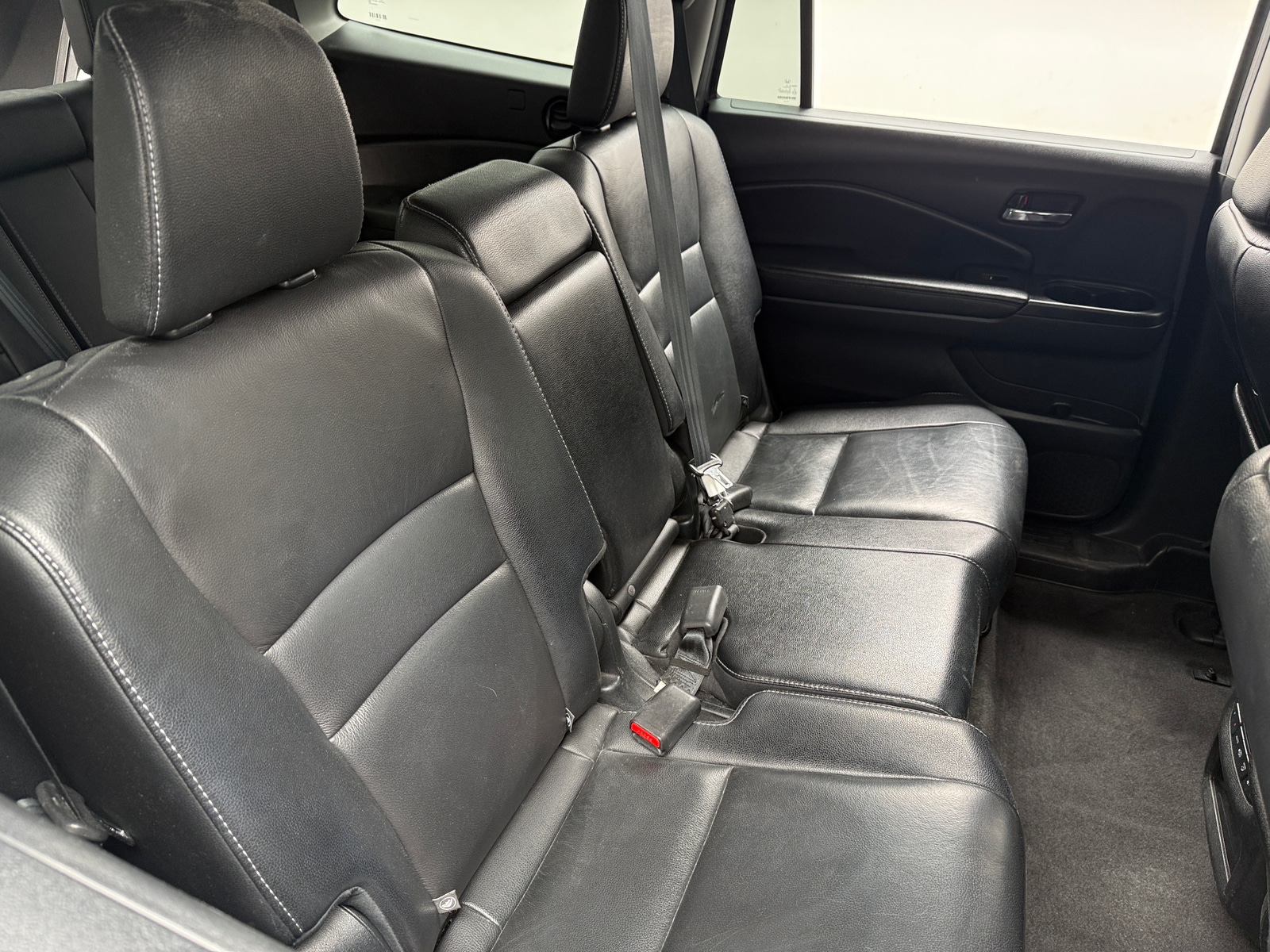 Thumbnail: 2017 Honda Pilot - 5