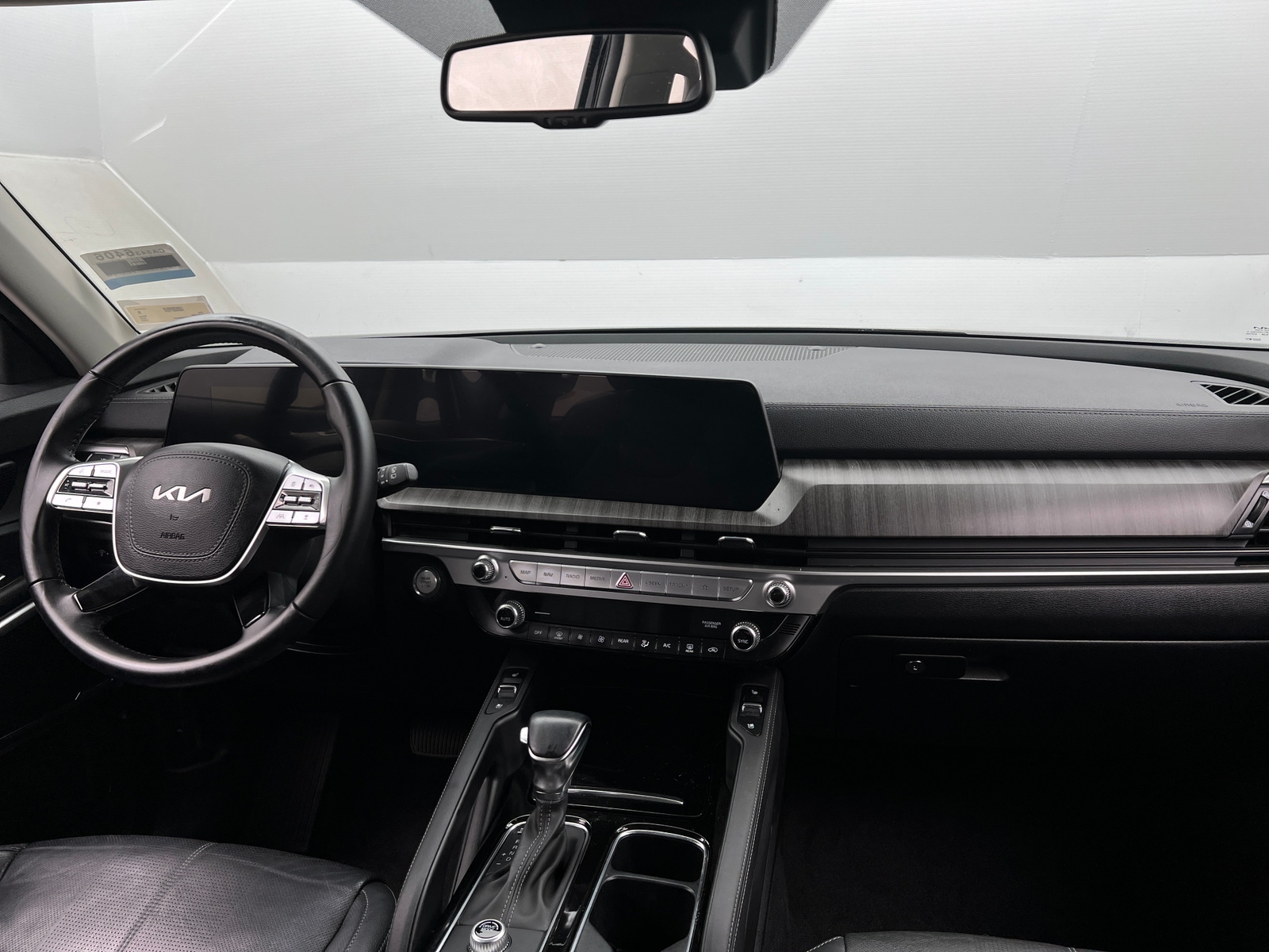 Thumbnail: 2023 Kia Telluride - 2