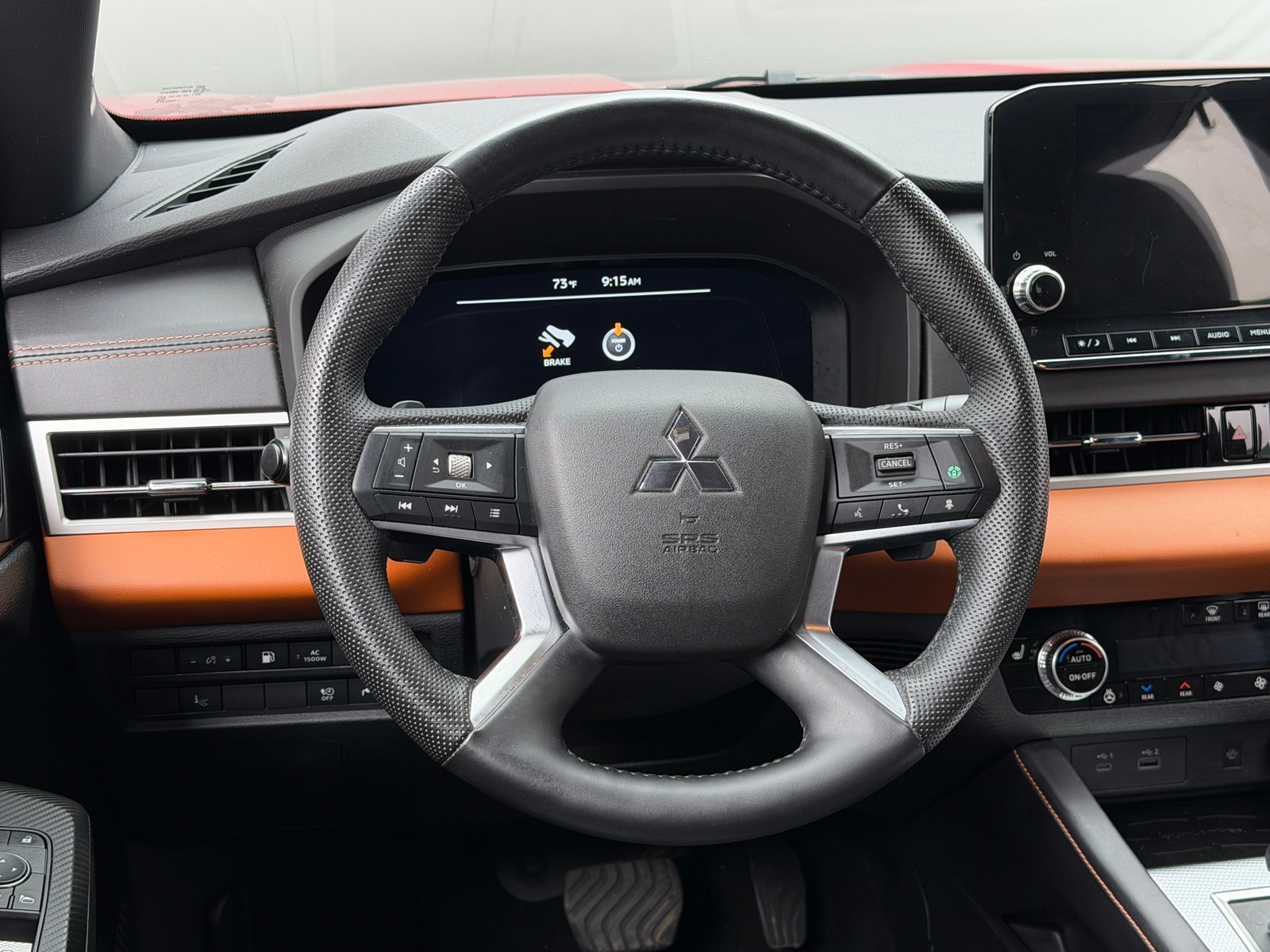 Thumbnail: 2023 Mitsubishi Outlander - 4