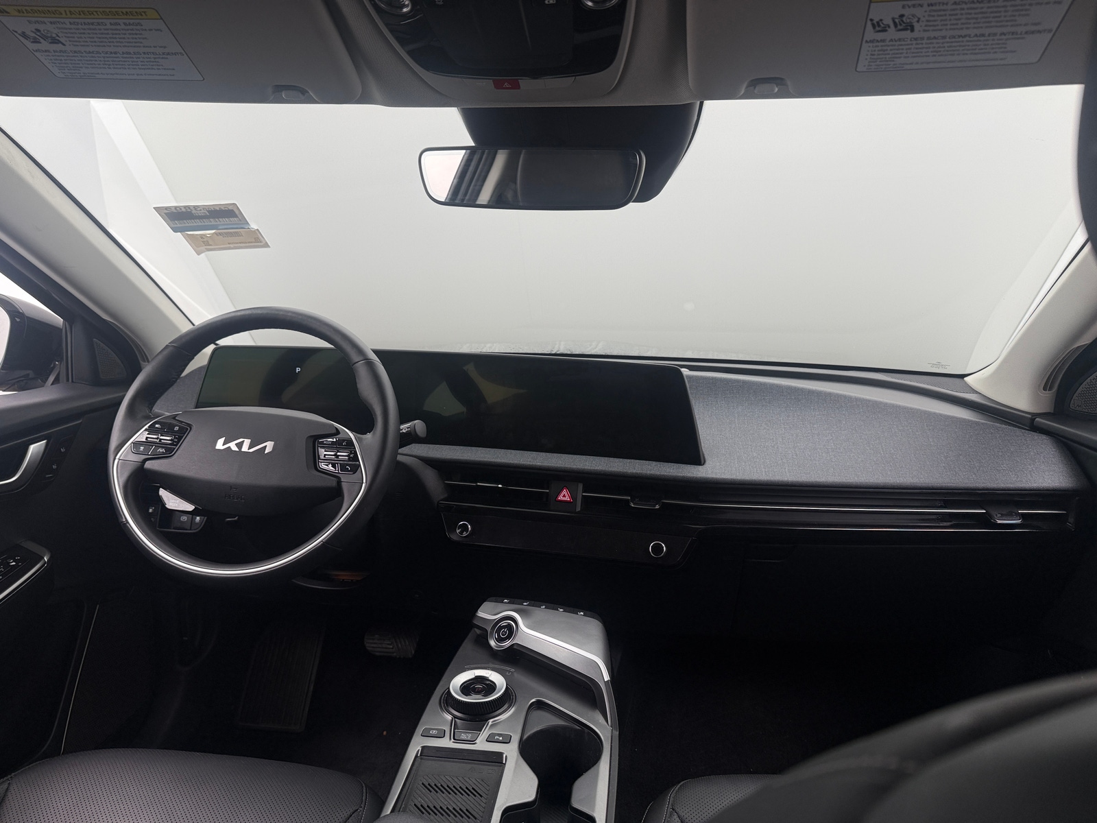 Thumbnail: 2023 Kia EV6 - 2