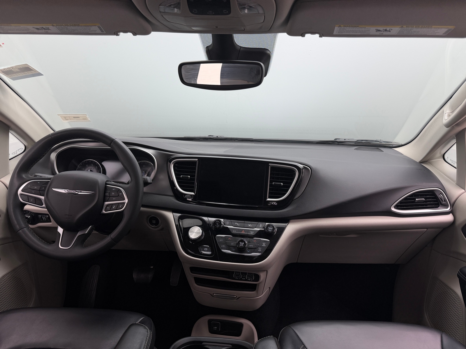 Thumbnail: 2023 Chrysler Pacifica - 2