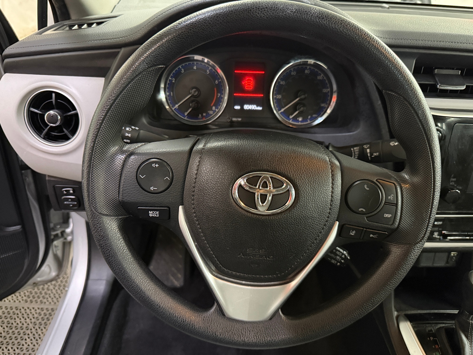 Thumbnail: 2017 Toyota Corolla - 5