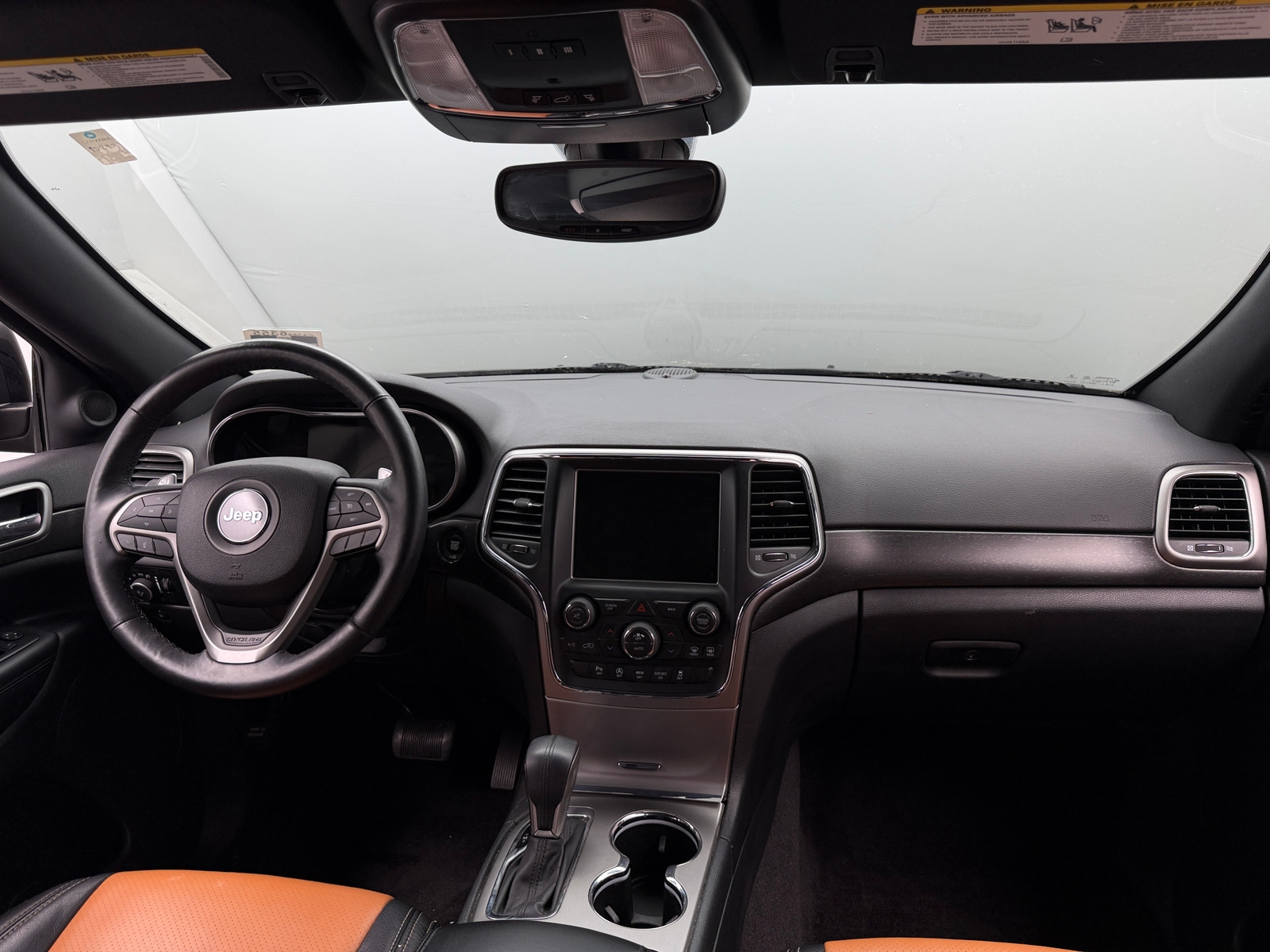 Thumbnail: 2017 Jeep Grand Cherokee - 3