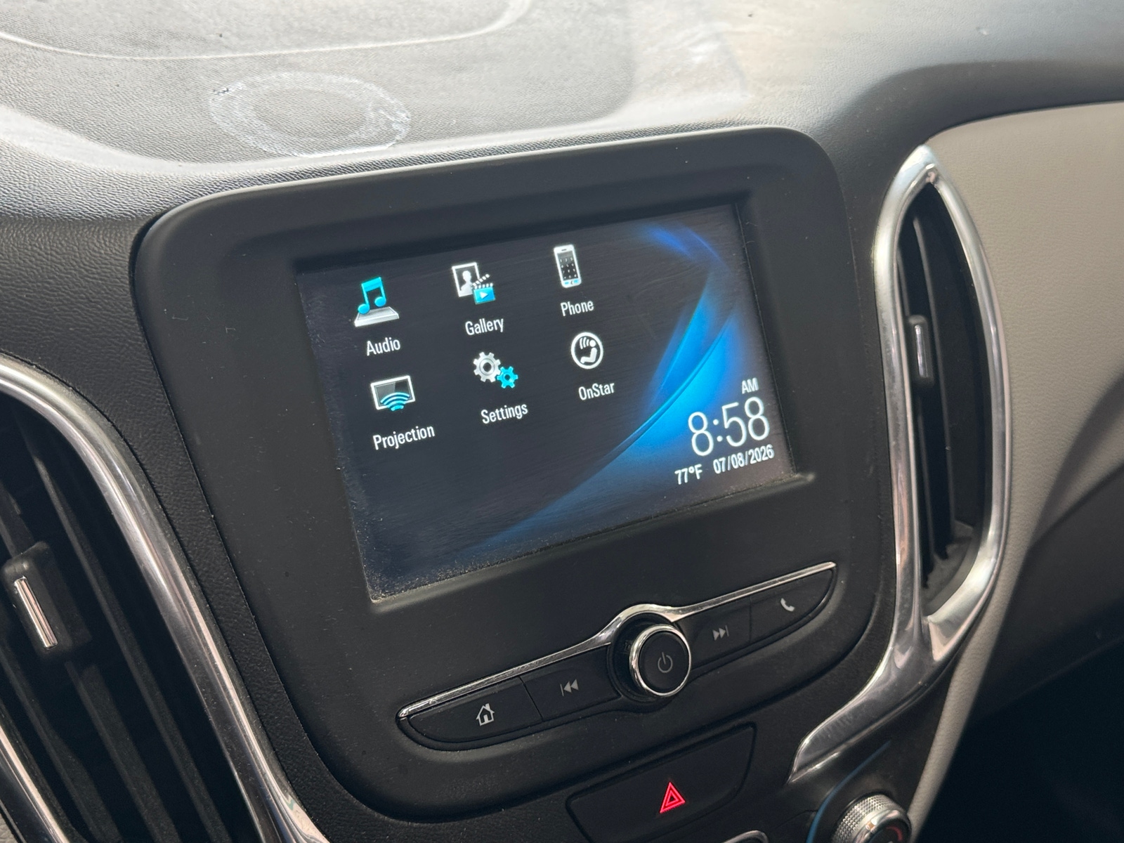 Thumbnail: 2018 Chevrolet Equinox - 4