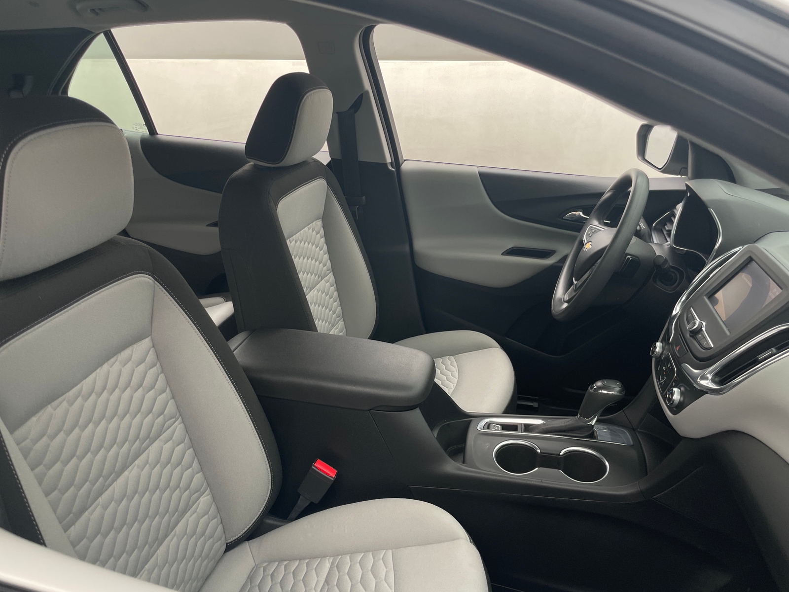 Thumbnail: 2020 Chevrolet Equinox - 2