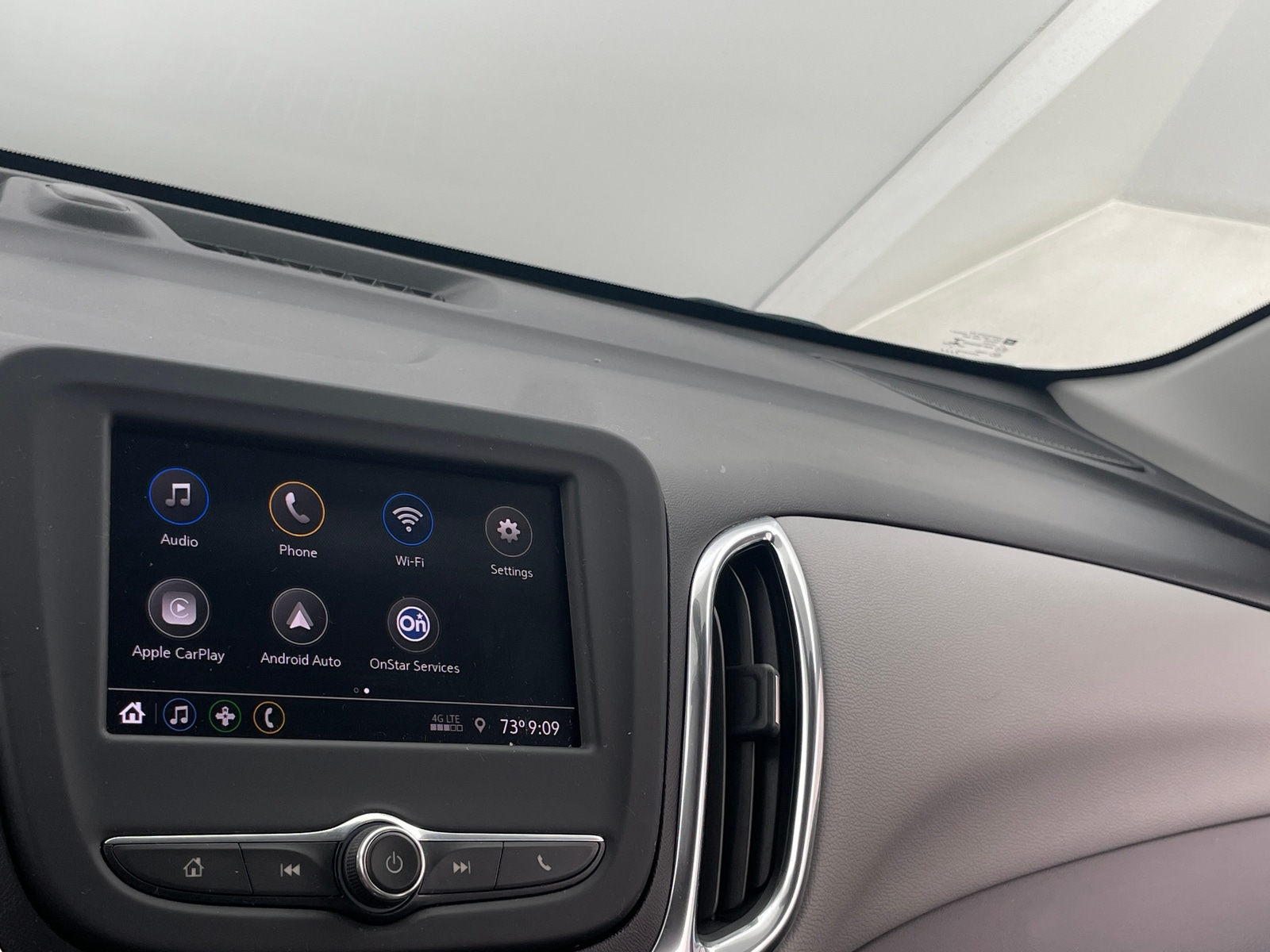 Thumbnail: 2020 Chevrolet Equinox - 4