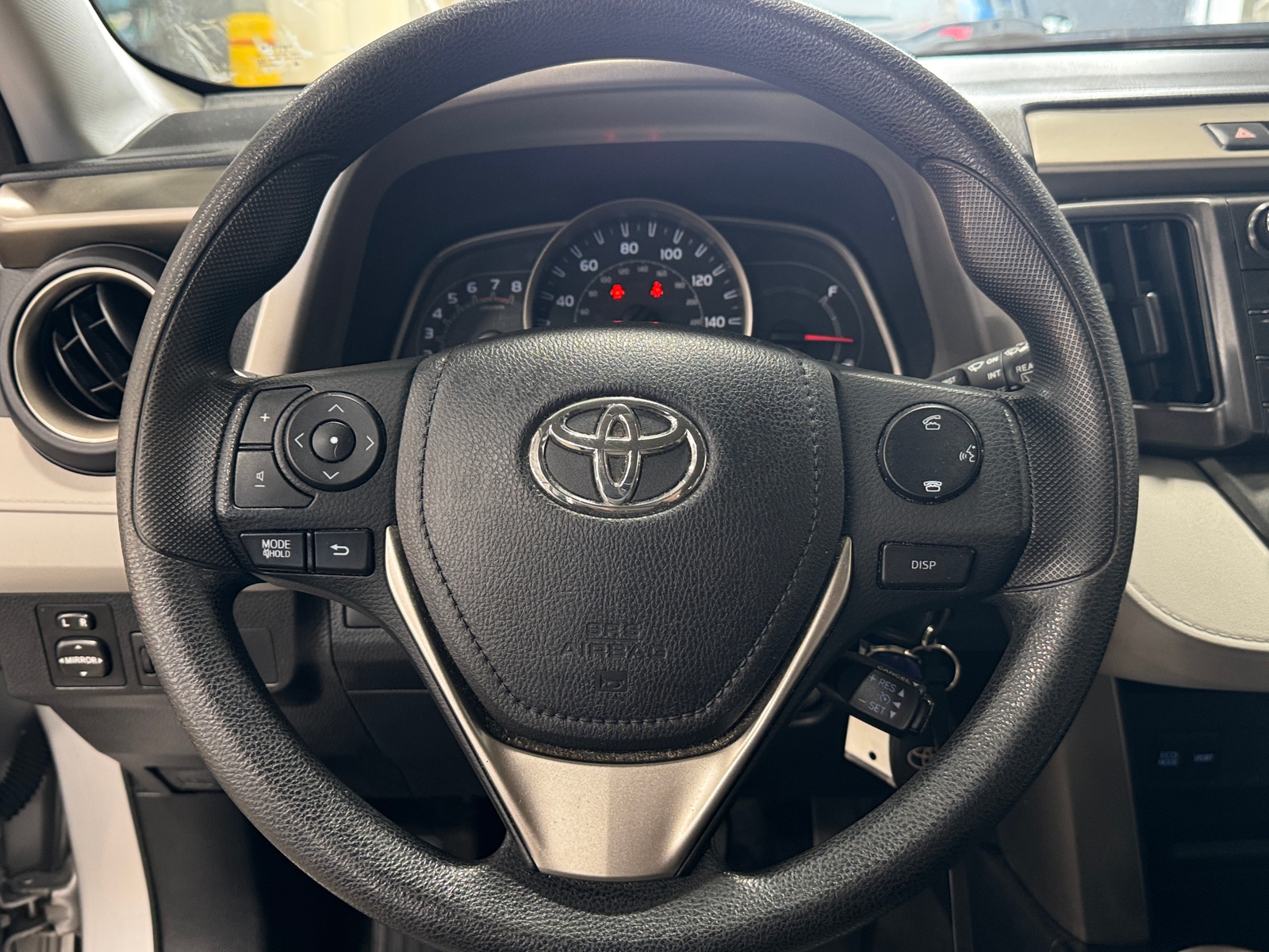 Thumbnail: 2014 Toyota RAV4 - 5