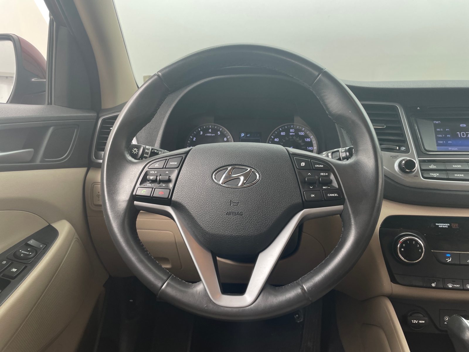Thumbnail: 2016 Hyundai Tucson - 5