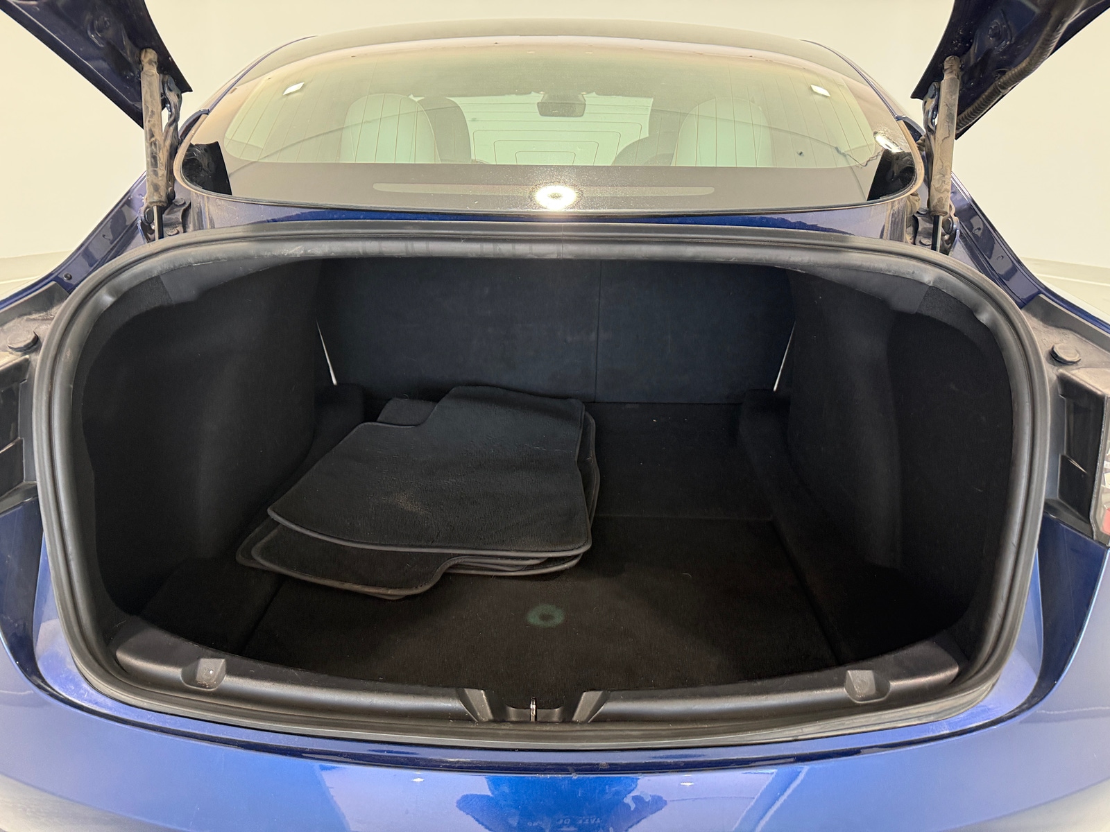 Thumbnail: 2019 Tesla Model 3 - 6