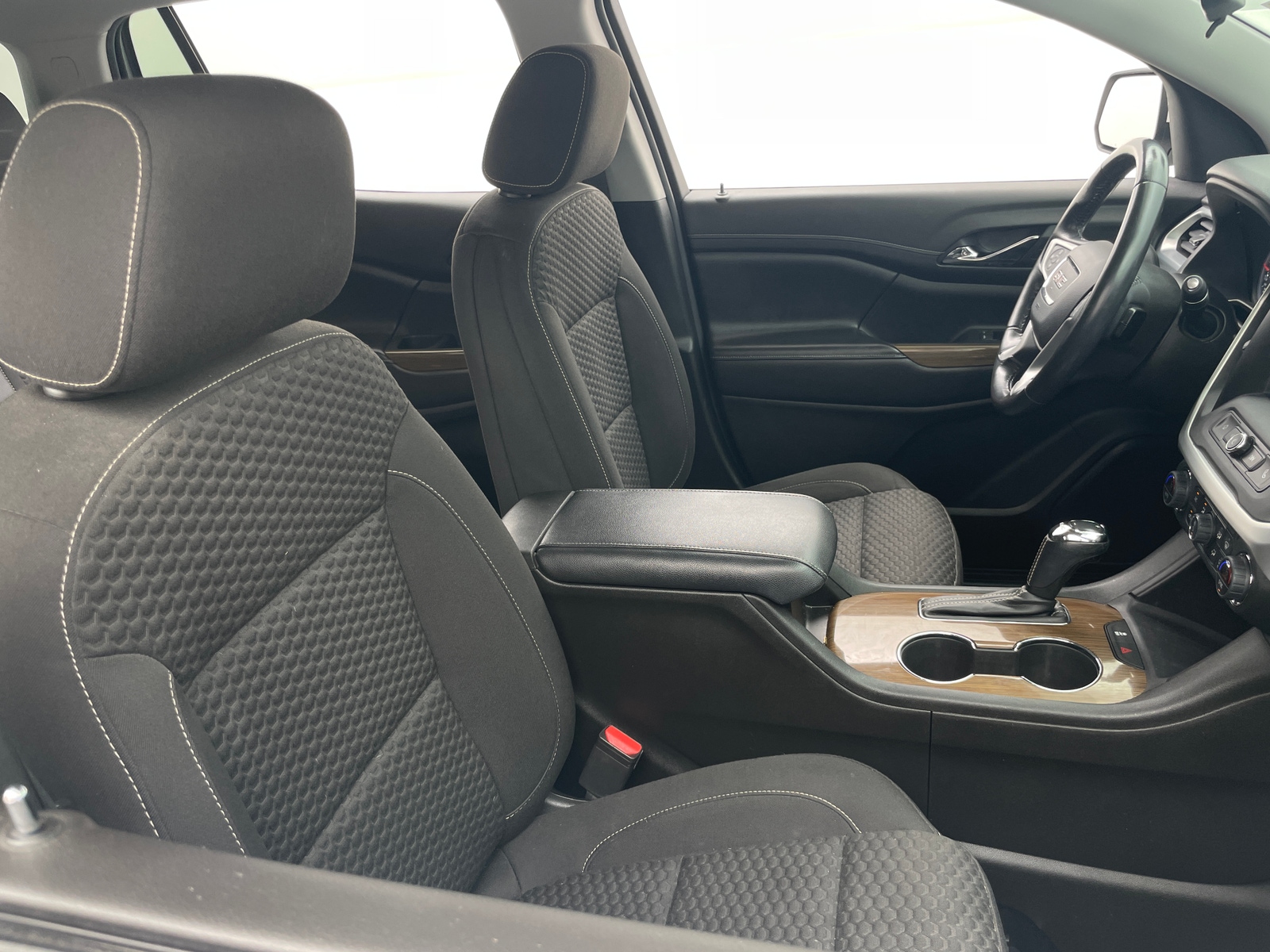 Thumbnail: 2019 GMC Acadia - 2