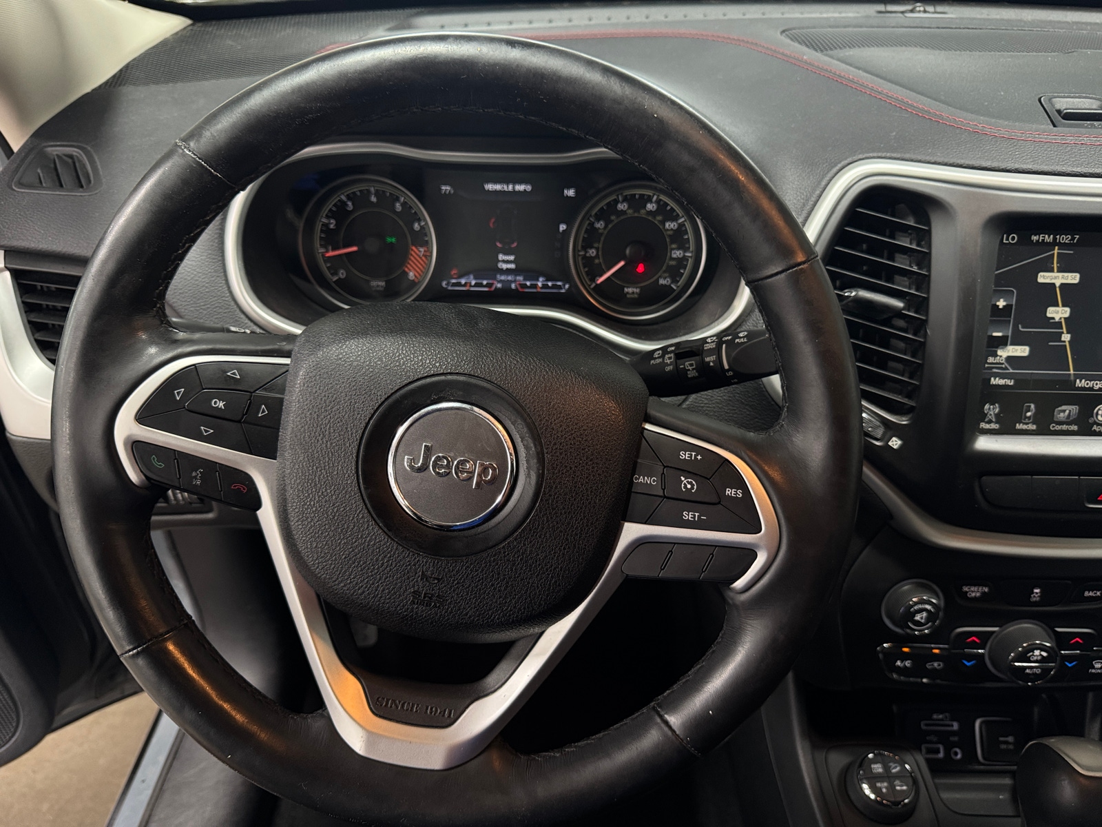 Thumbnail: 2014 Jeep Cherokee - 5