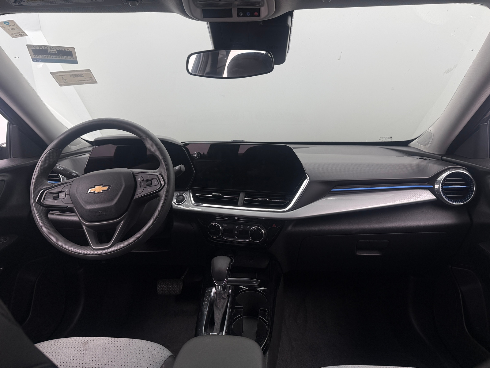 Thumbnail: 2025 Chevrolet Trax - 3