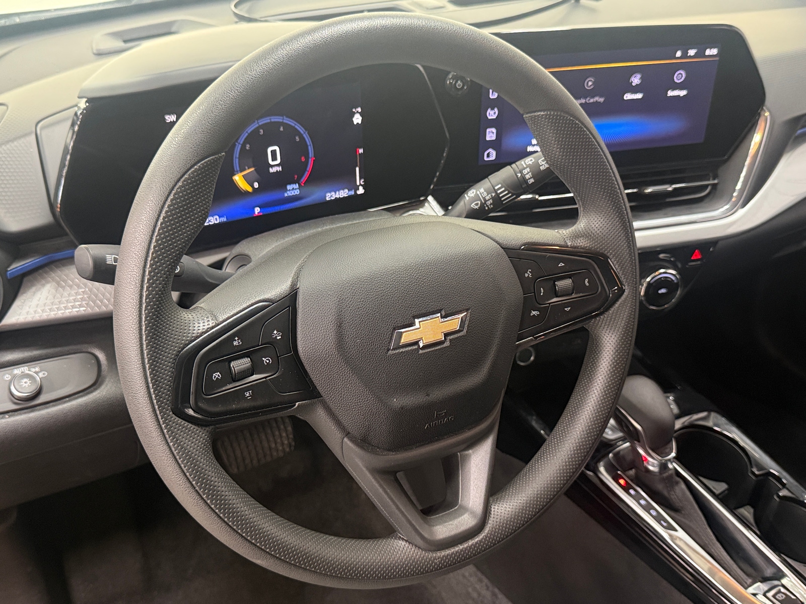 Thumbnail: 2025 Chevrolet Trax - 5