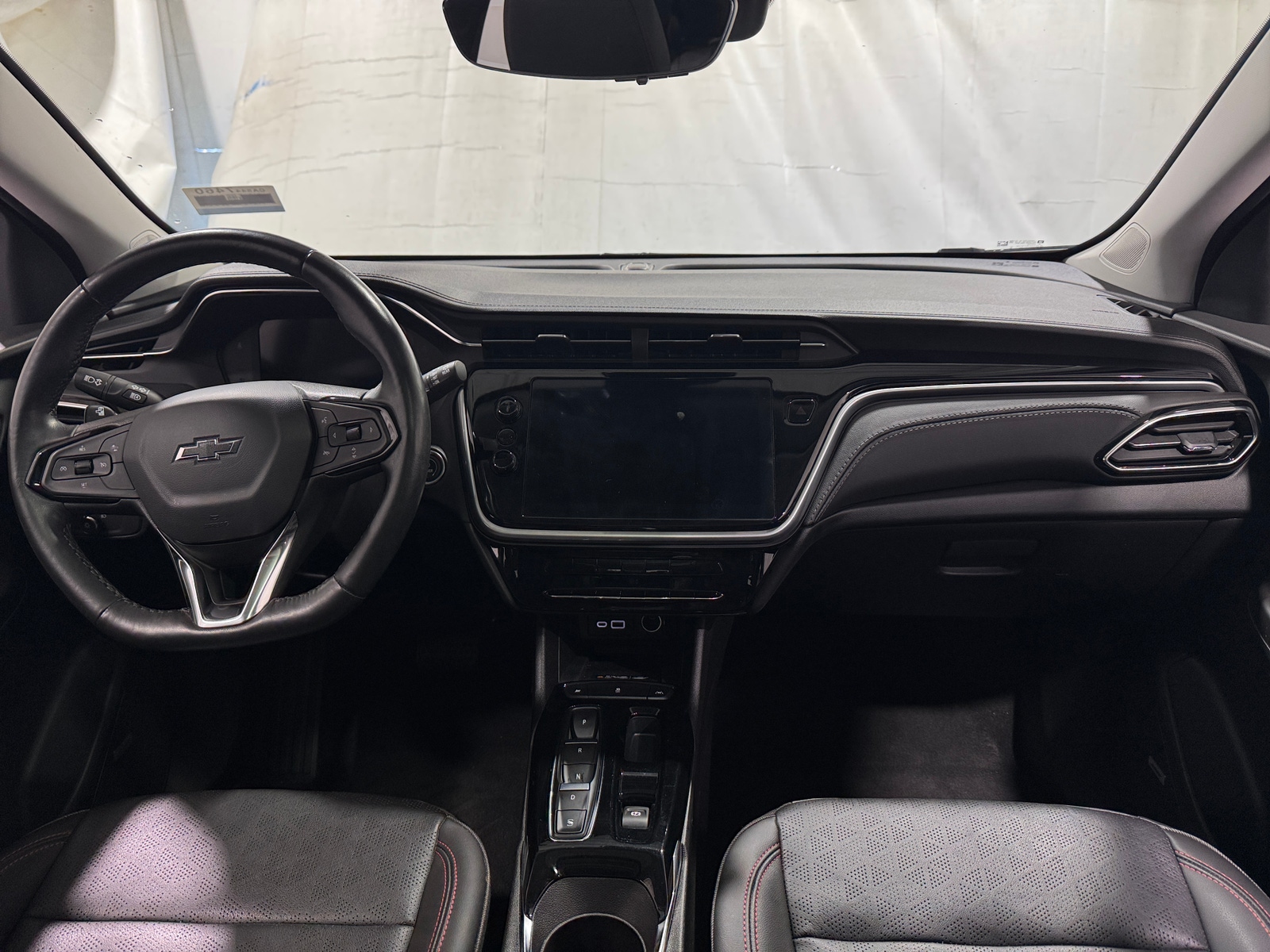 Thumbnail: 2023 Chevrolet Bolt EUV - 2