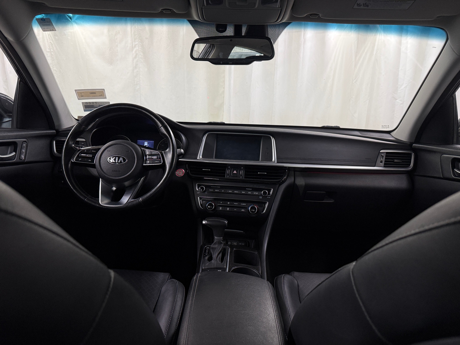 Thumbnail: 2019 Kia Optima - 2