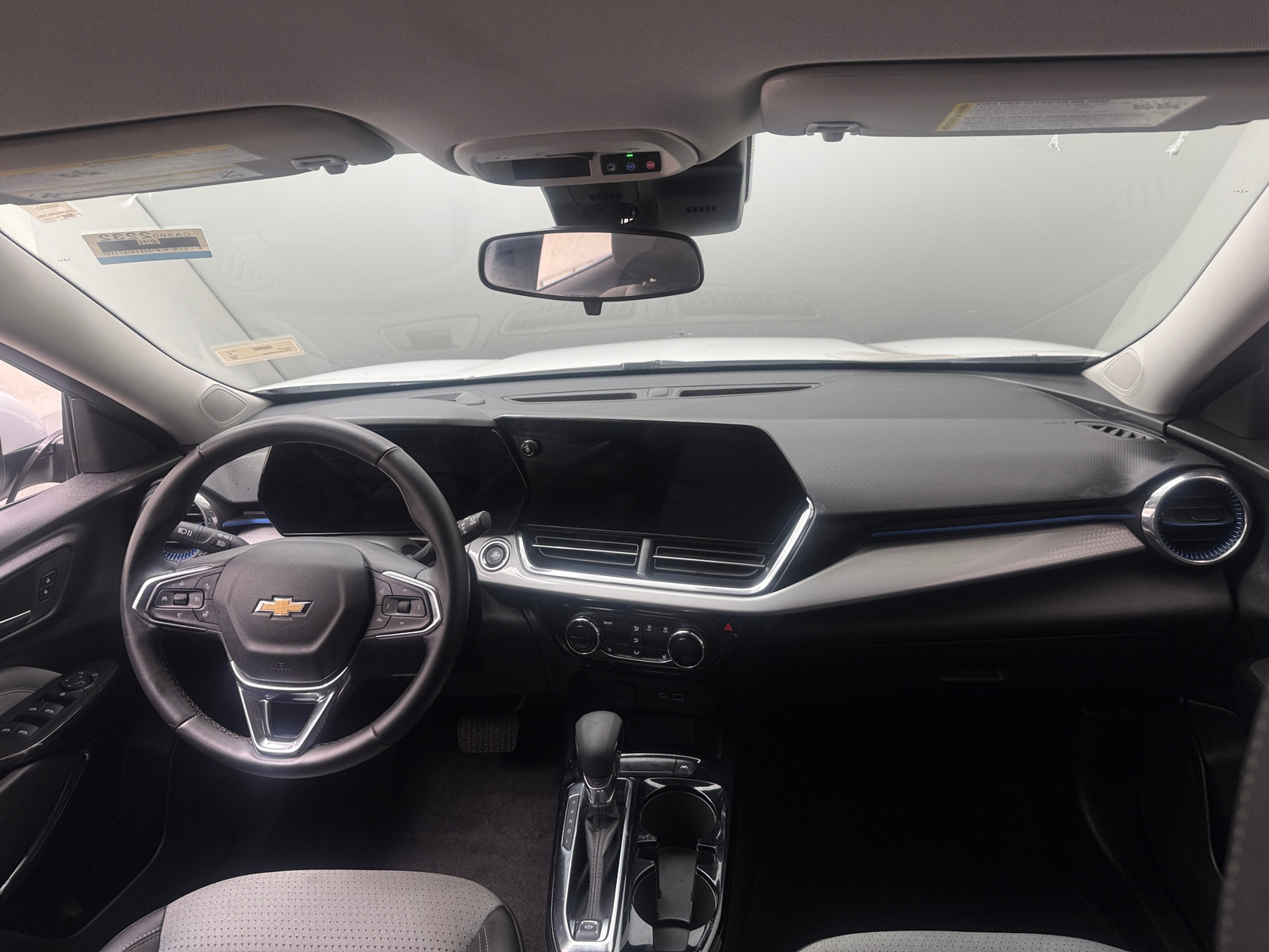 Thumbnail: 2025 Chevrolet Trax - 3