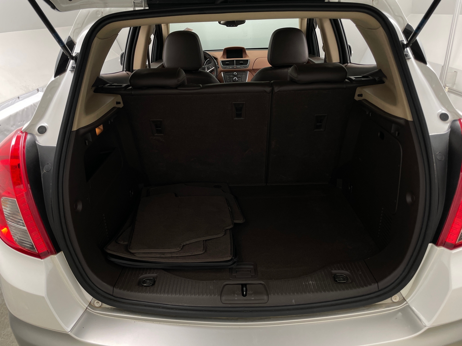 Thumbnail: 2014 Buick Encore - 6