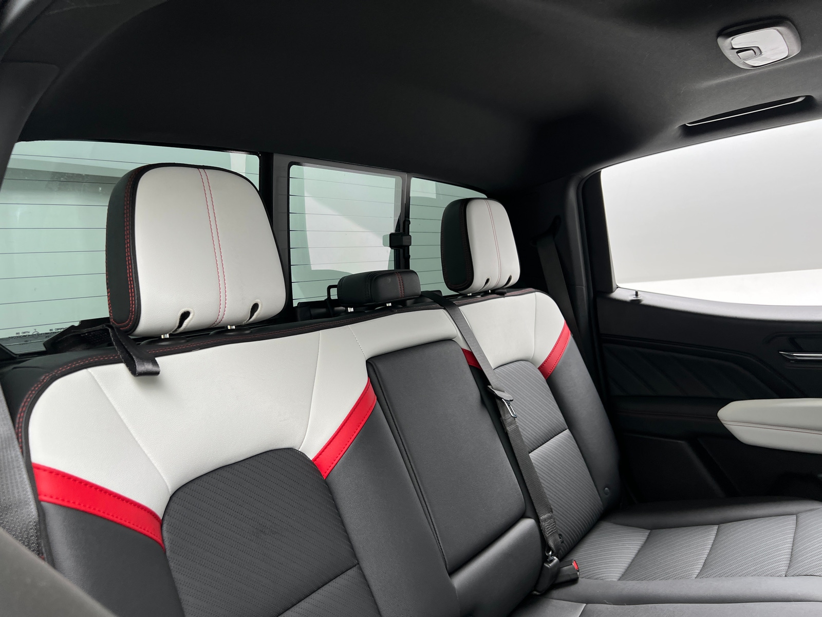 Thumbnail: 2024 GMC Canyon - 5