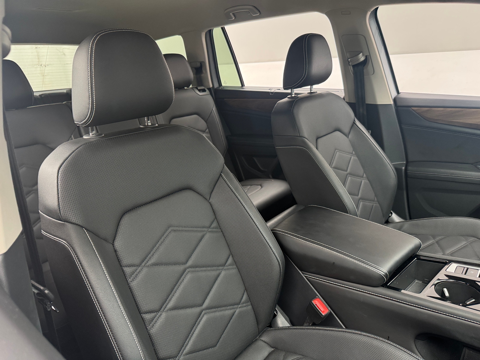 Thumbnail: 2026 Volkswagen Atlas - 2