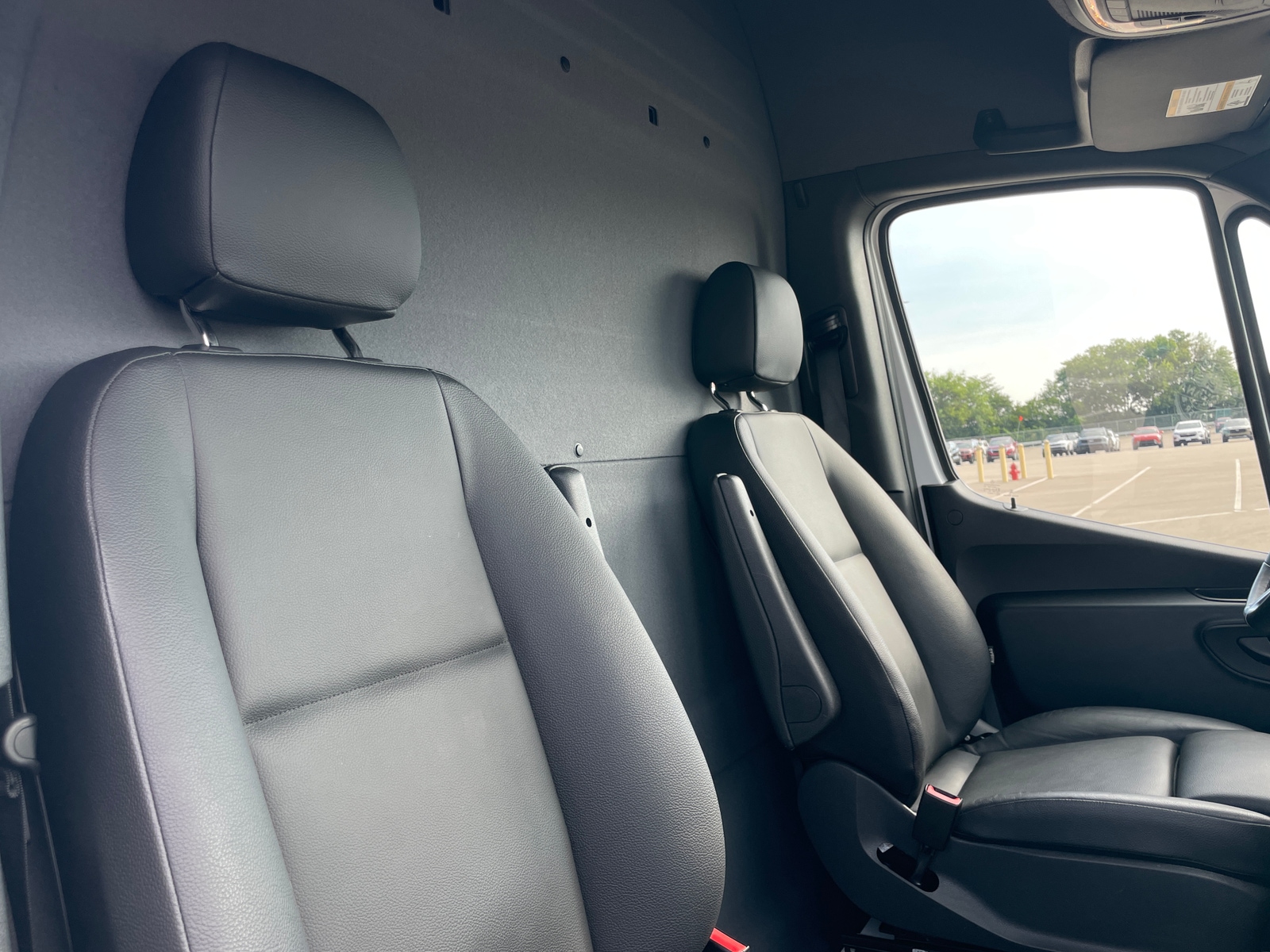 Thumbnail: 2024 Mercedes-Benz eSprinter - 2