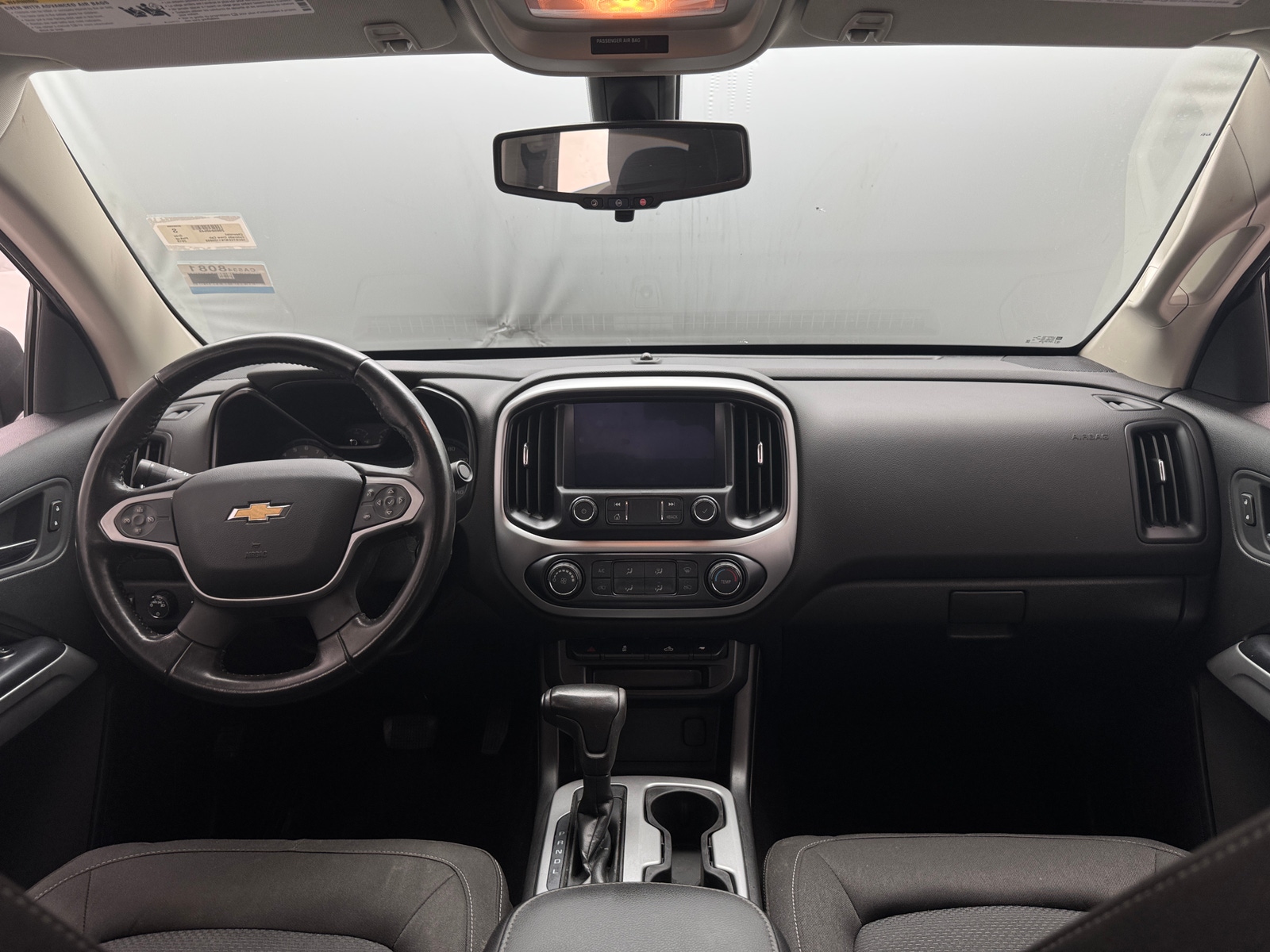 Thumbnail: 2019 Chevrolet Colorado - 3