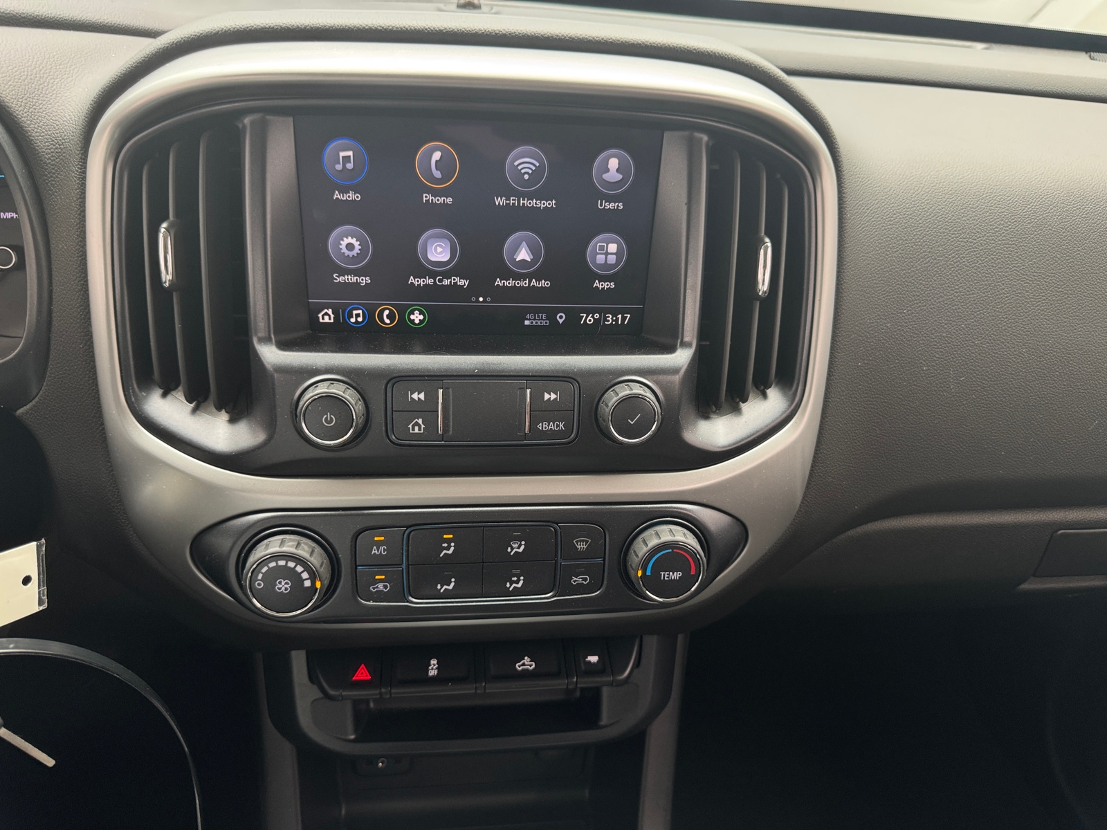 Thumbnail: 2019 Chevrolet Colorado - 4
