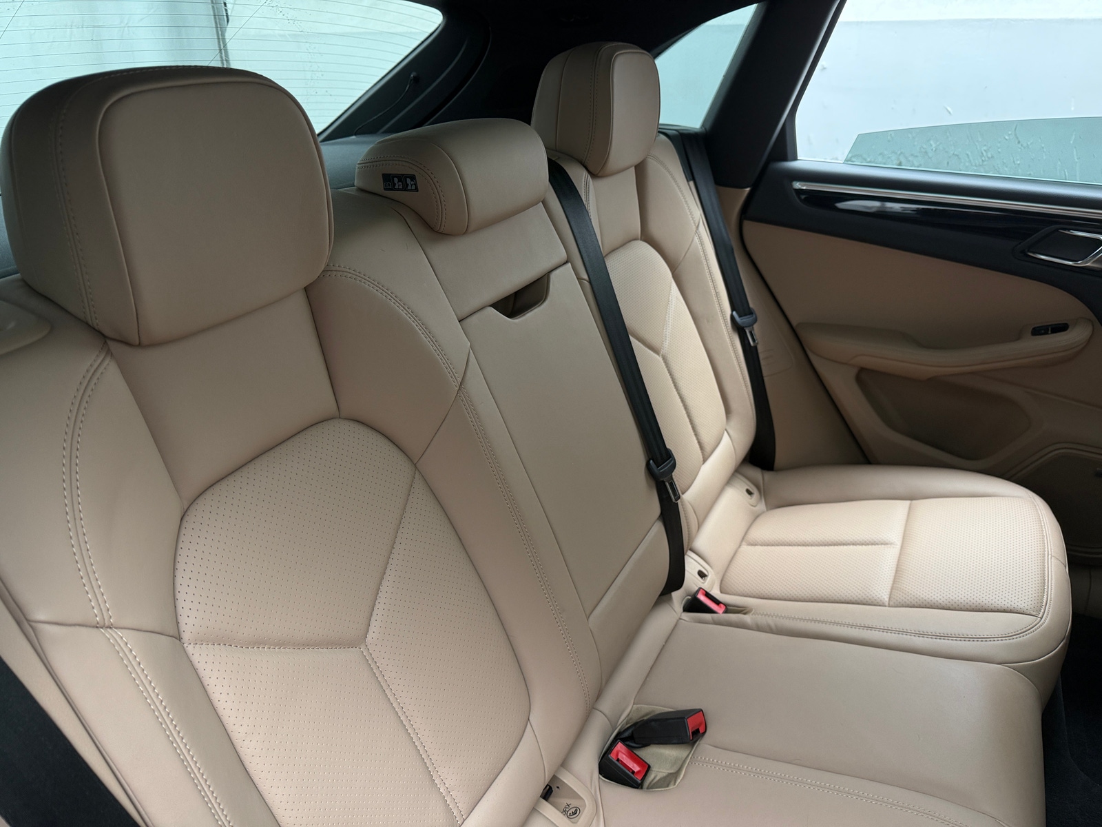 Thumbnail: 2020 Porsche Macan - 5