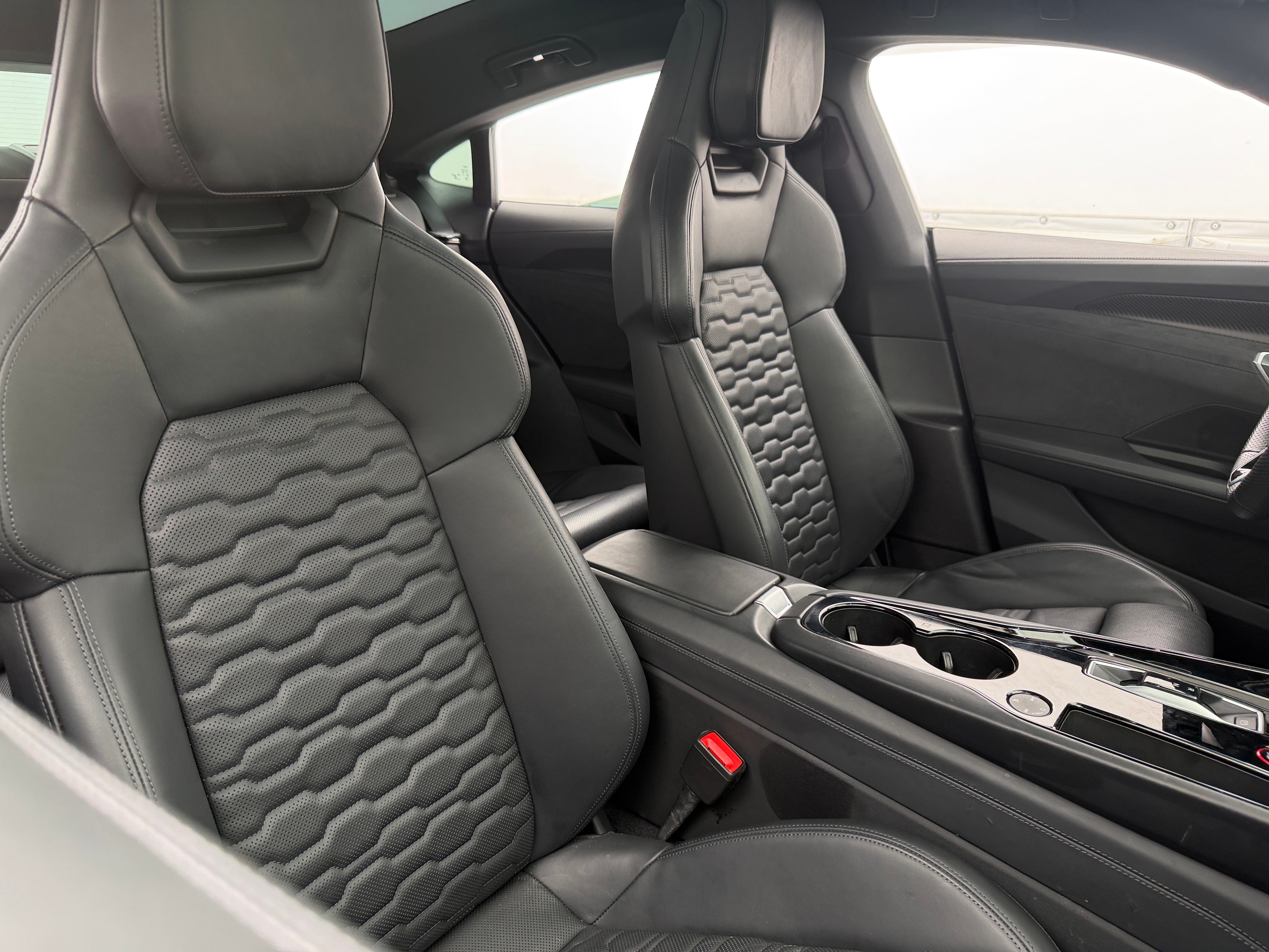 Used 2023 Audi e-tron GT Premium Plus with VIN WAUCJBFW2P7001117 for sale in Auburn, WA