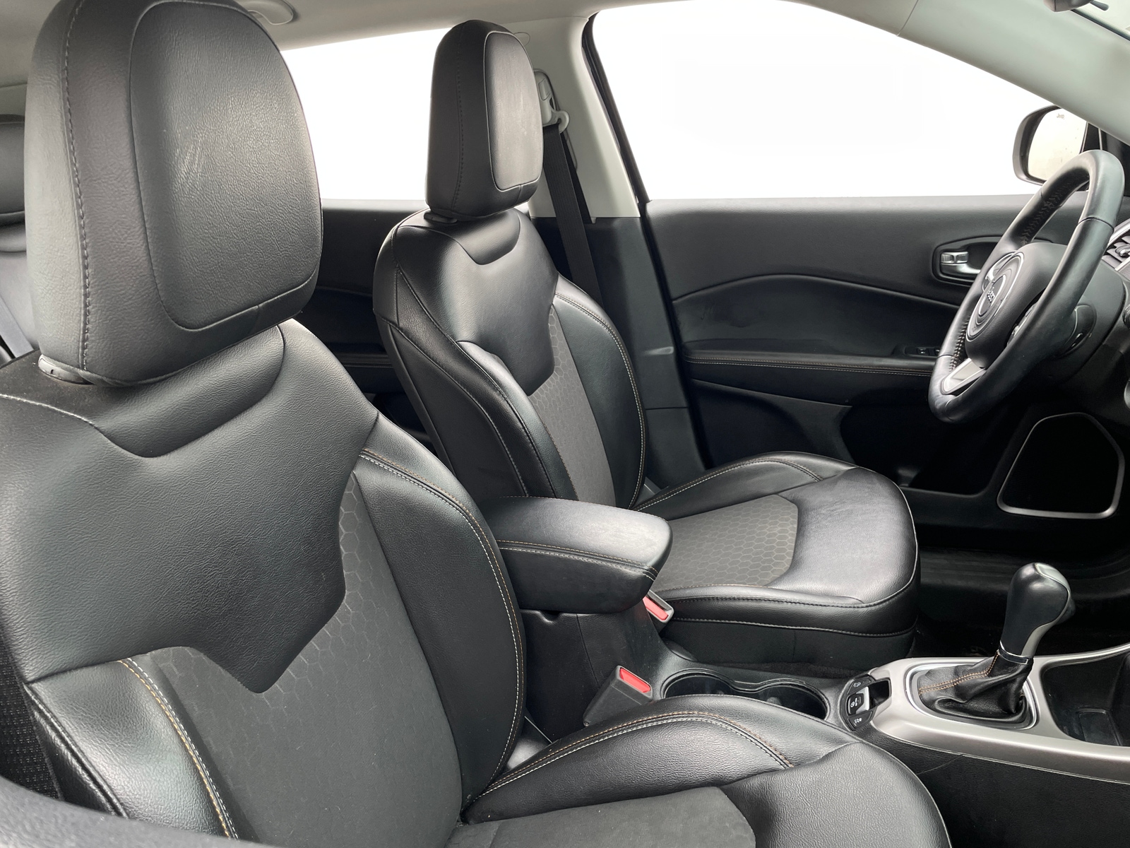 Thumbnail: 2018 Jeep Compass - 2