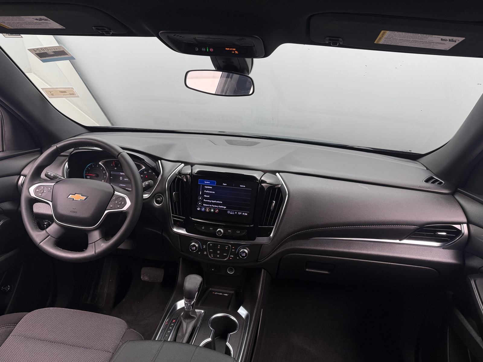 Thumbnail: 2023 Chevrolet Traverse - 3