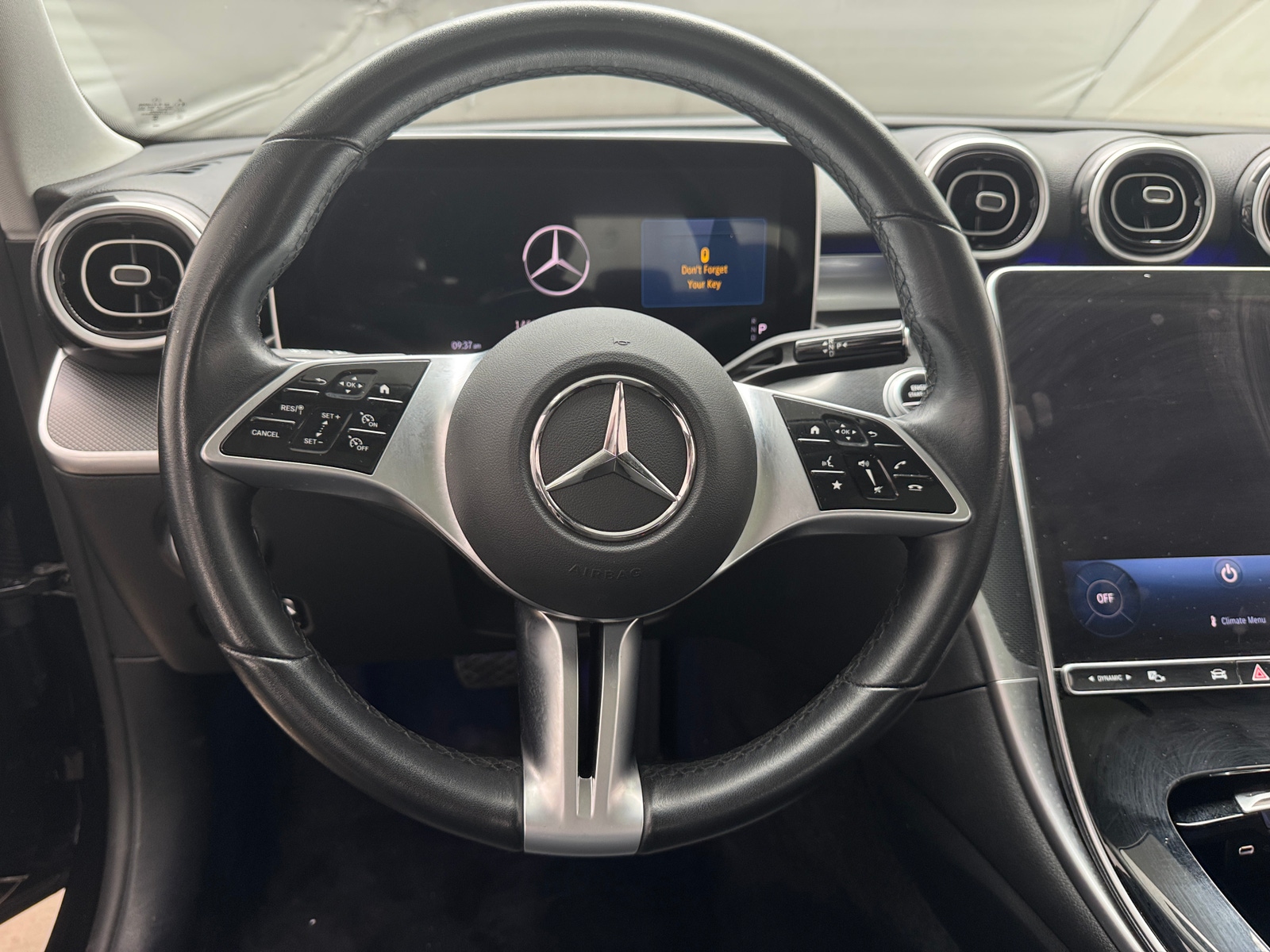 Thumbnail: 2025 Mercedes-Benz C-Class - 4
