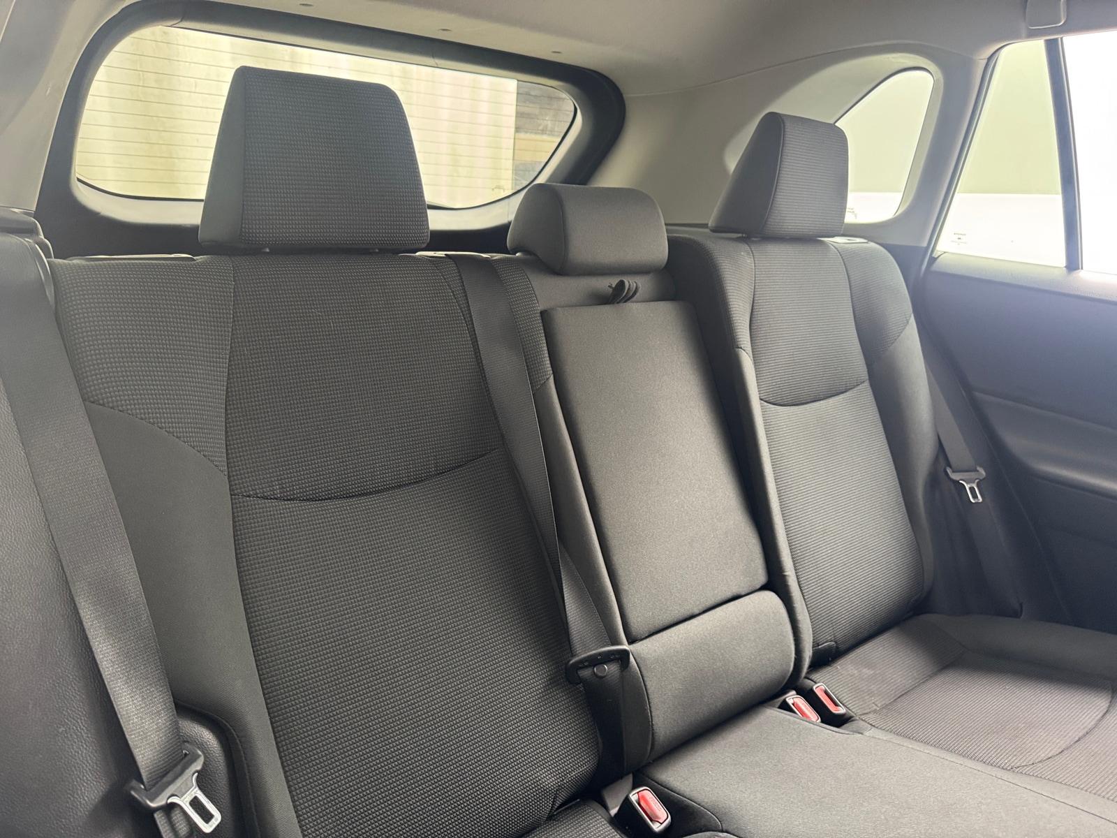 Thumbnail: 2021 Toyota RAV4 - 6