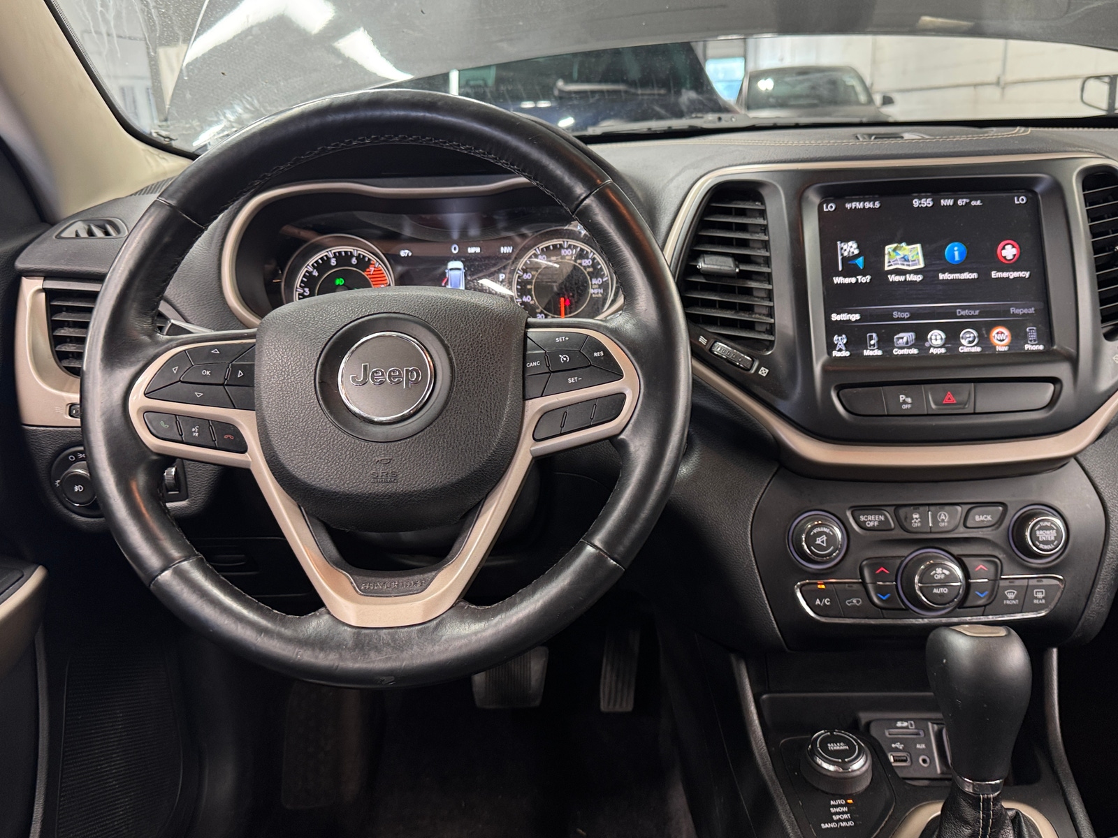 Thumbnail: 2017 Jeep Cherokee - 2