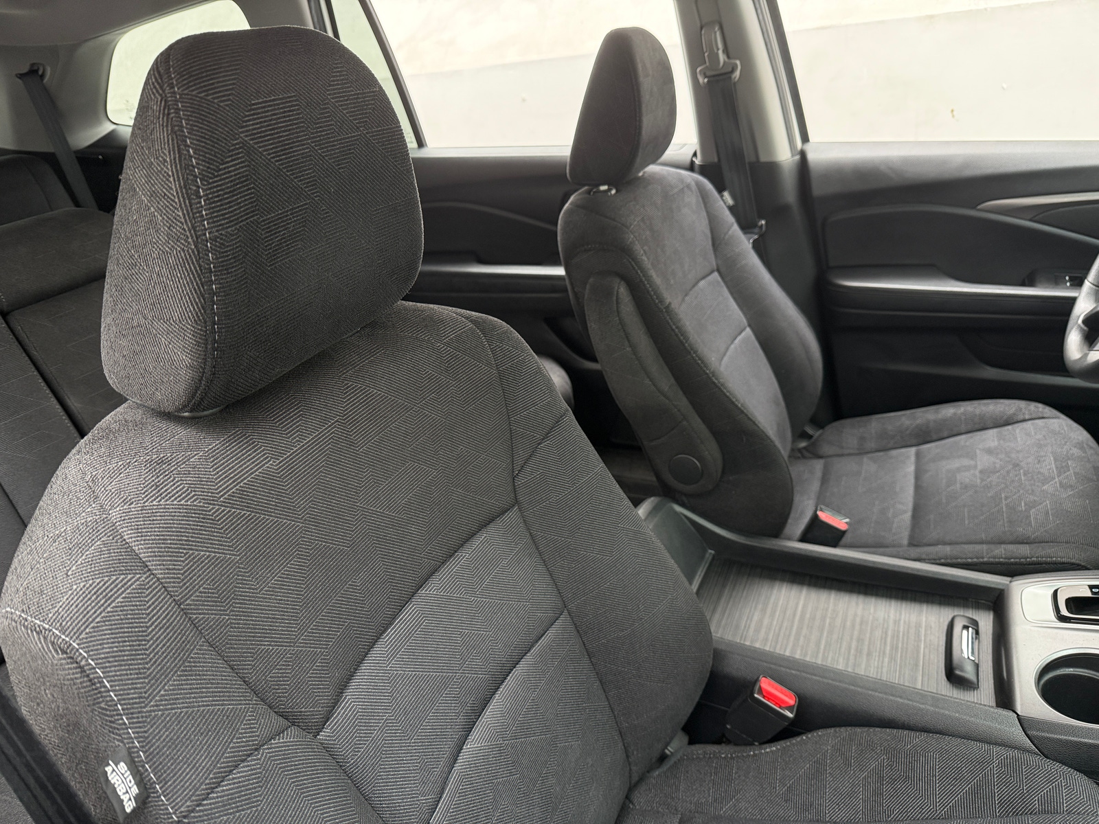 Thumbnail: 2019 Honda Pilot - 2