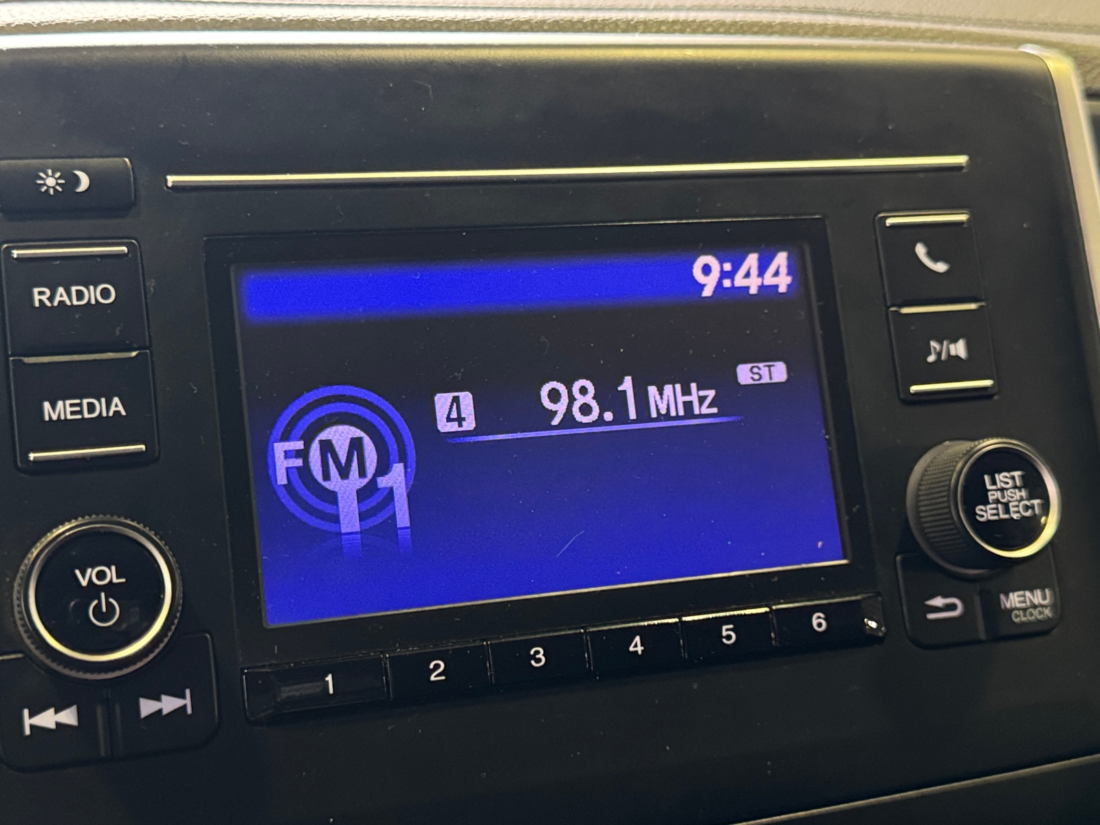 Thumbnail: 2019 Honda Pilot - 4