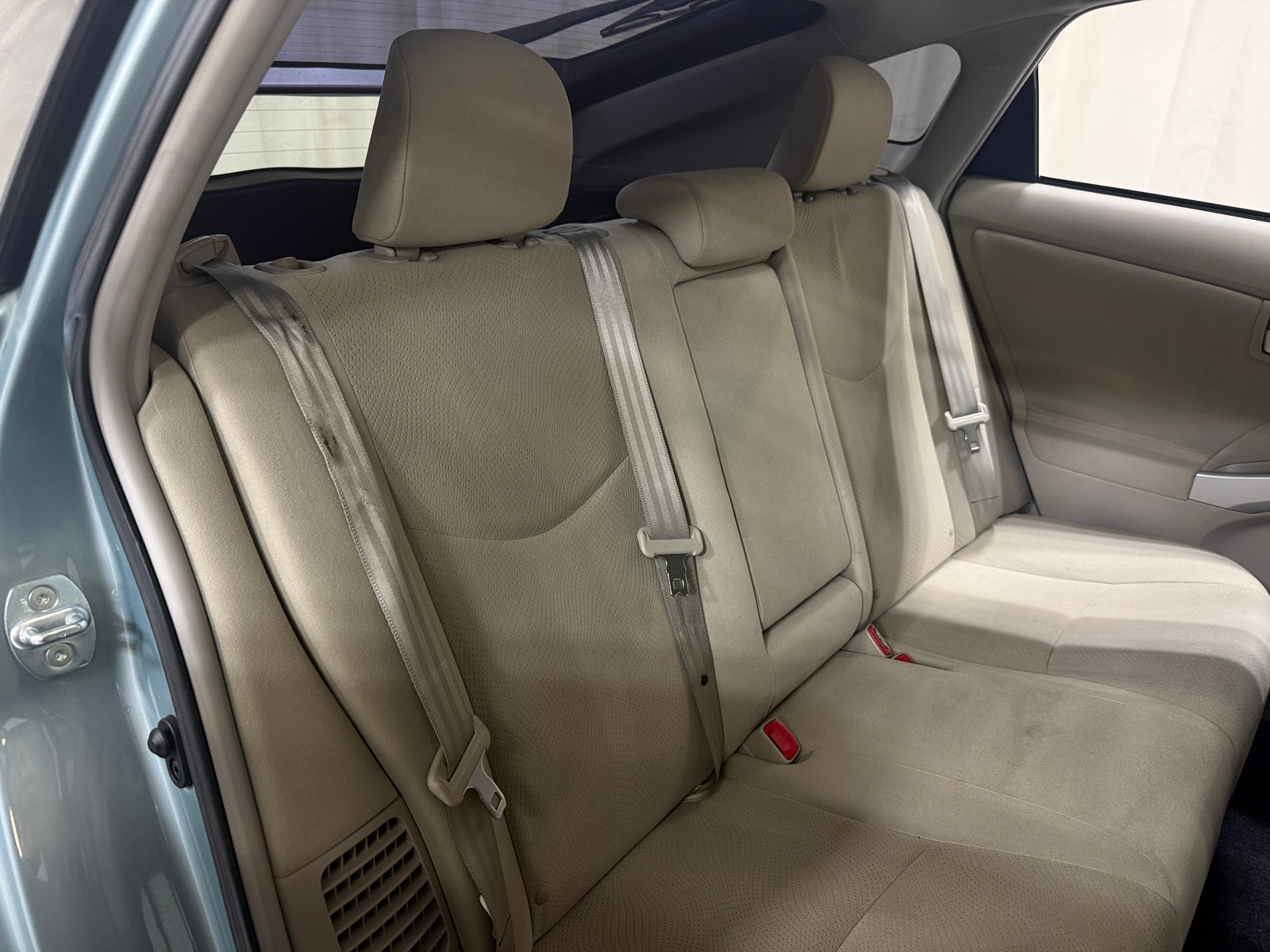 Thumbnail: 2015 Toyota Prius - 6