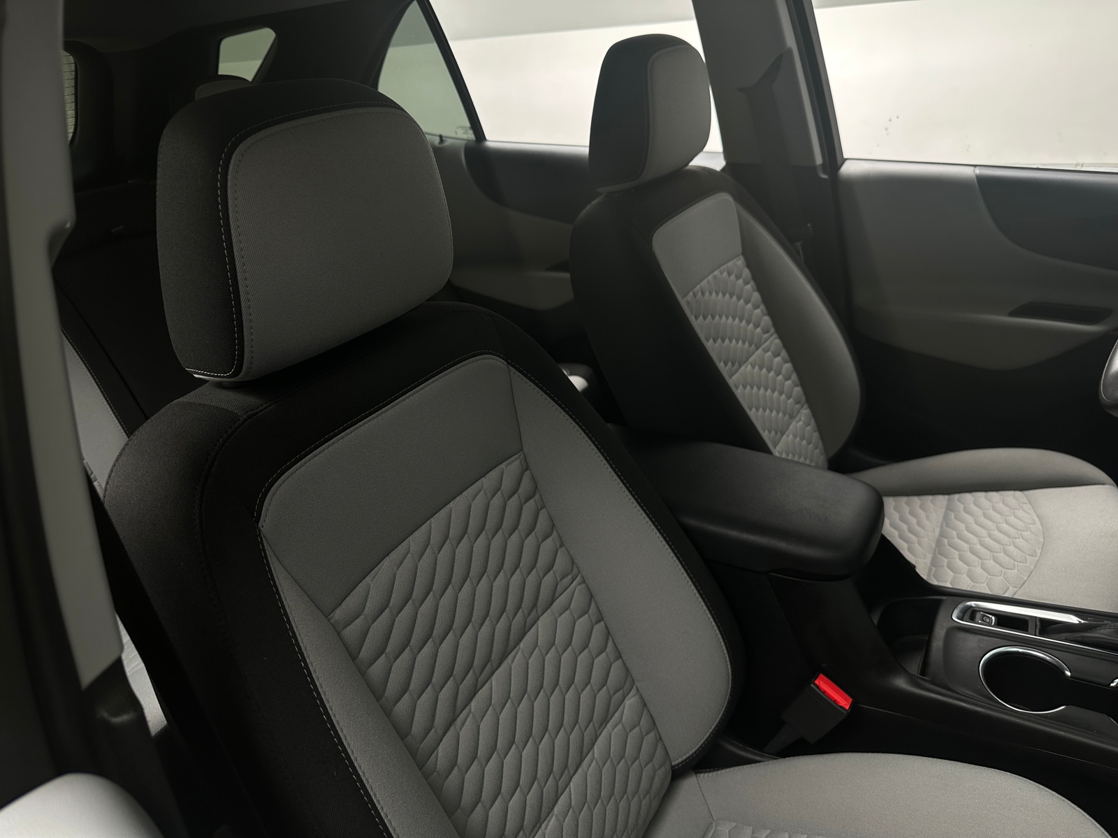 Thumbnail: 2020 Chevrolet Equinox - 2