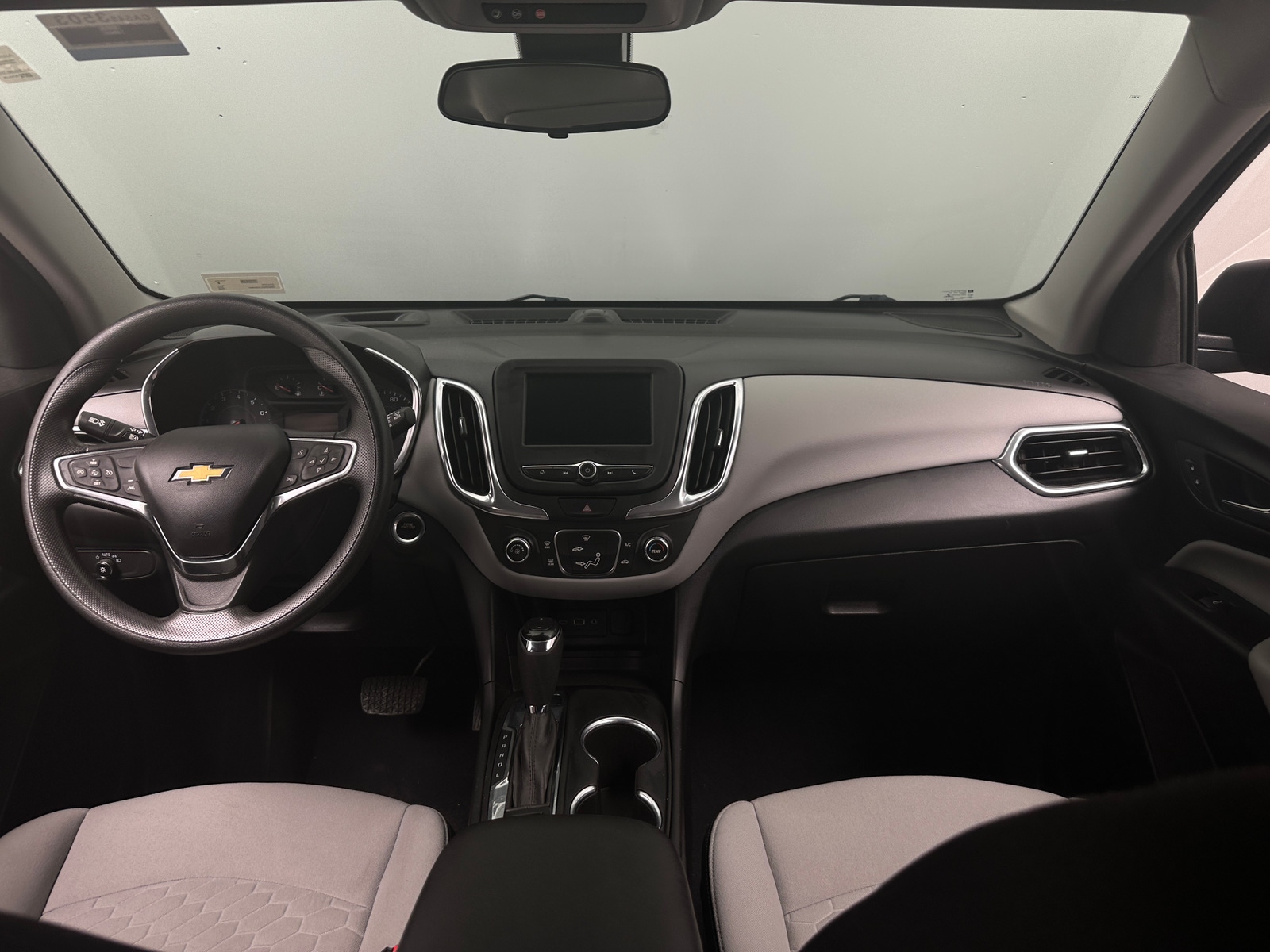 Thumbnail: 2020 Chevrolet Equinox - 3