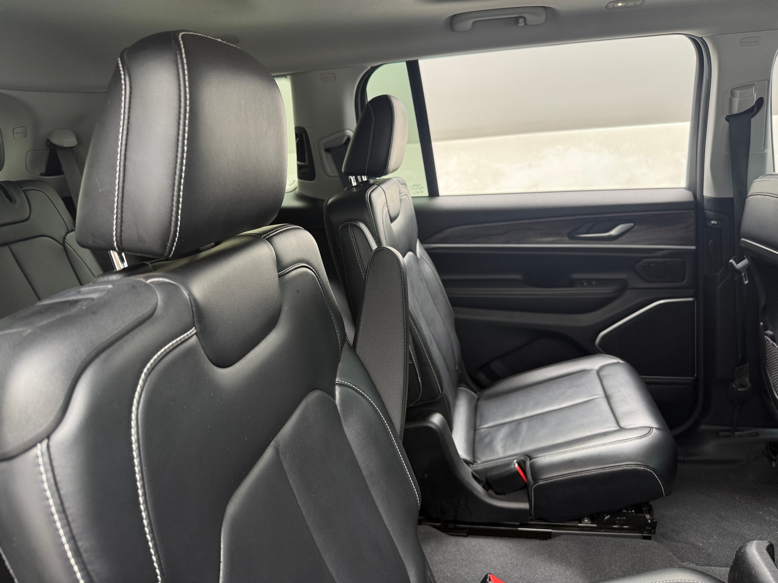 Thumbnail: 2021 Jeep Grand Cherokee L - 5