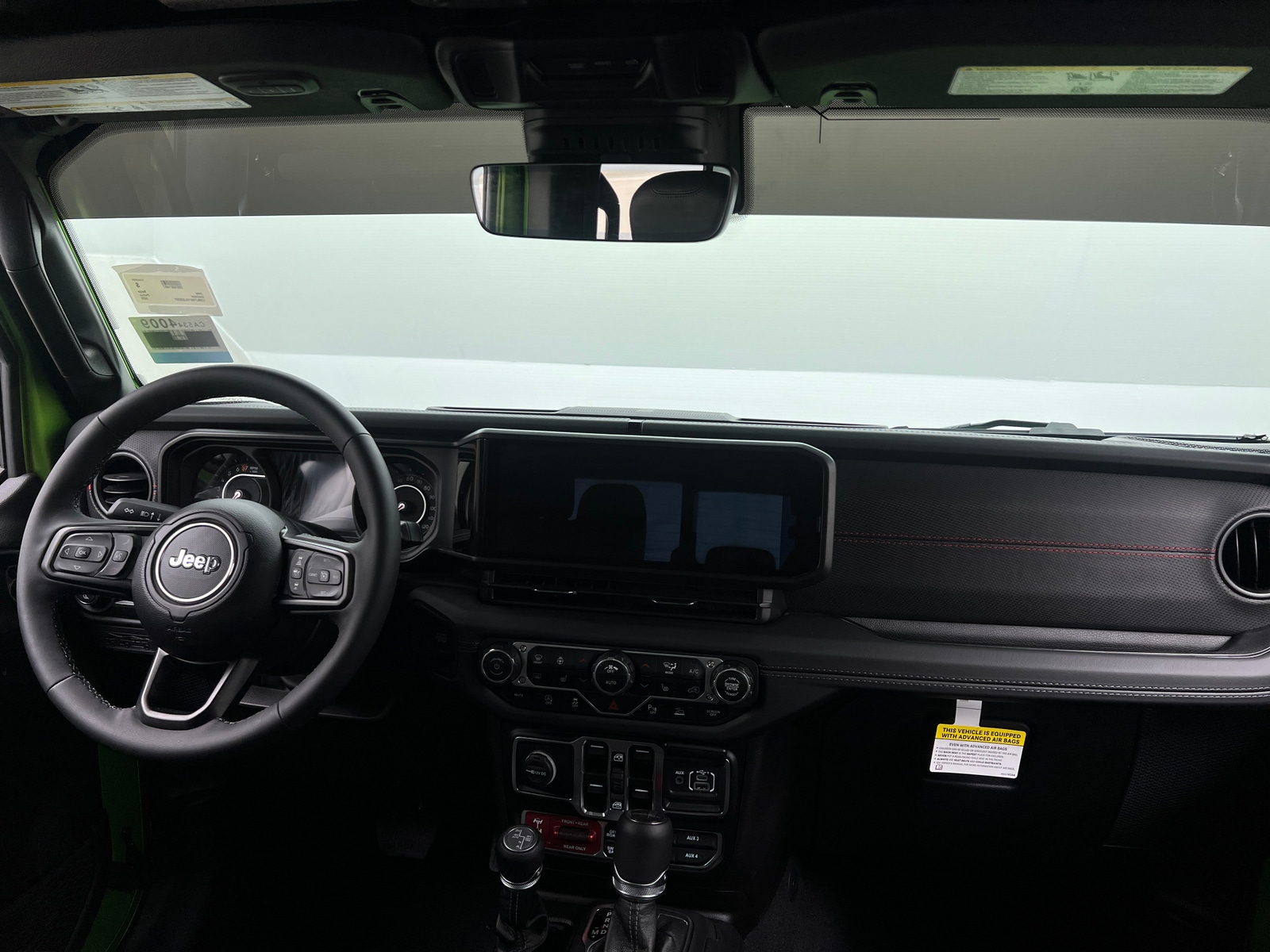 Thumbnail: 2025 Jeep Gladiator - 2