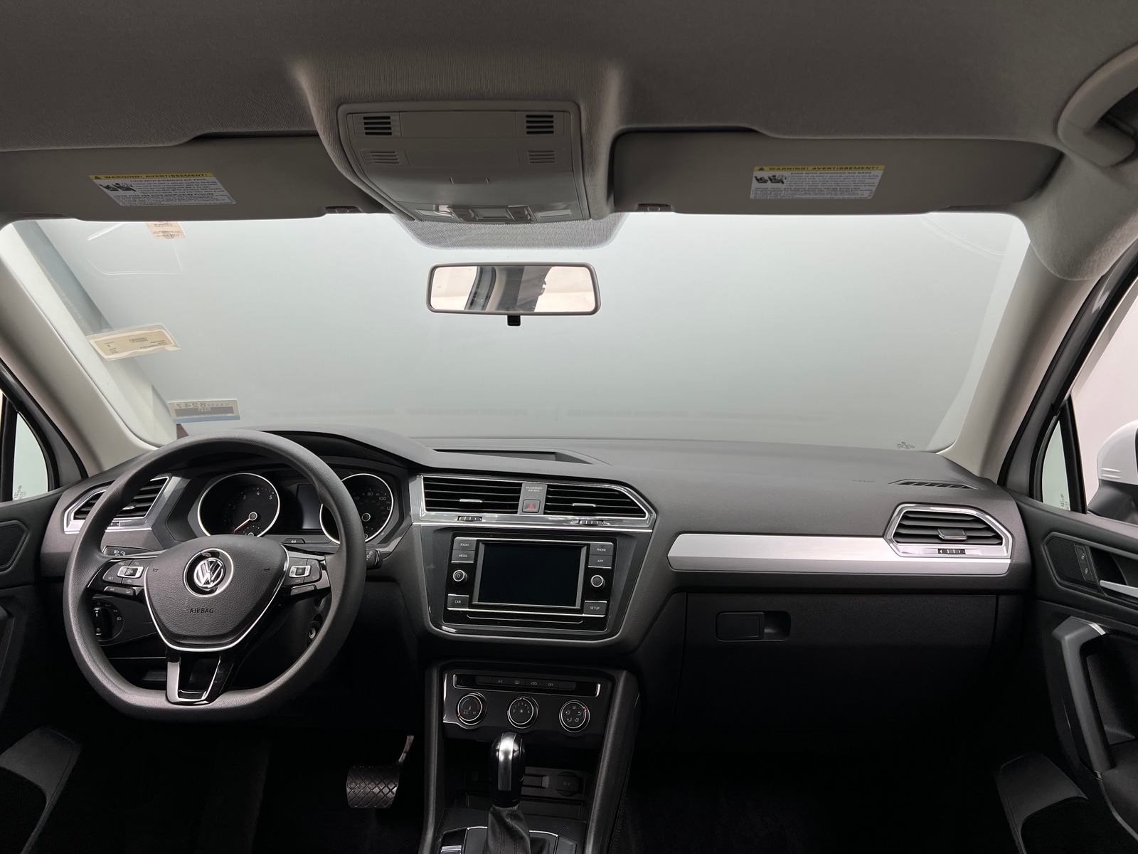 Thumbnail: 2019 Volkswagen Tiguan - 3