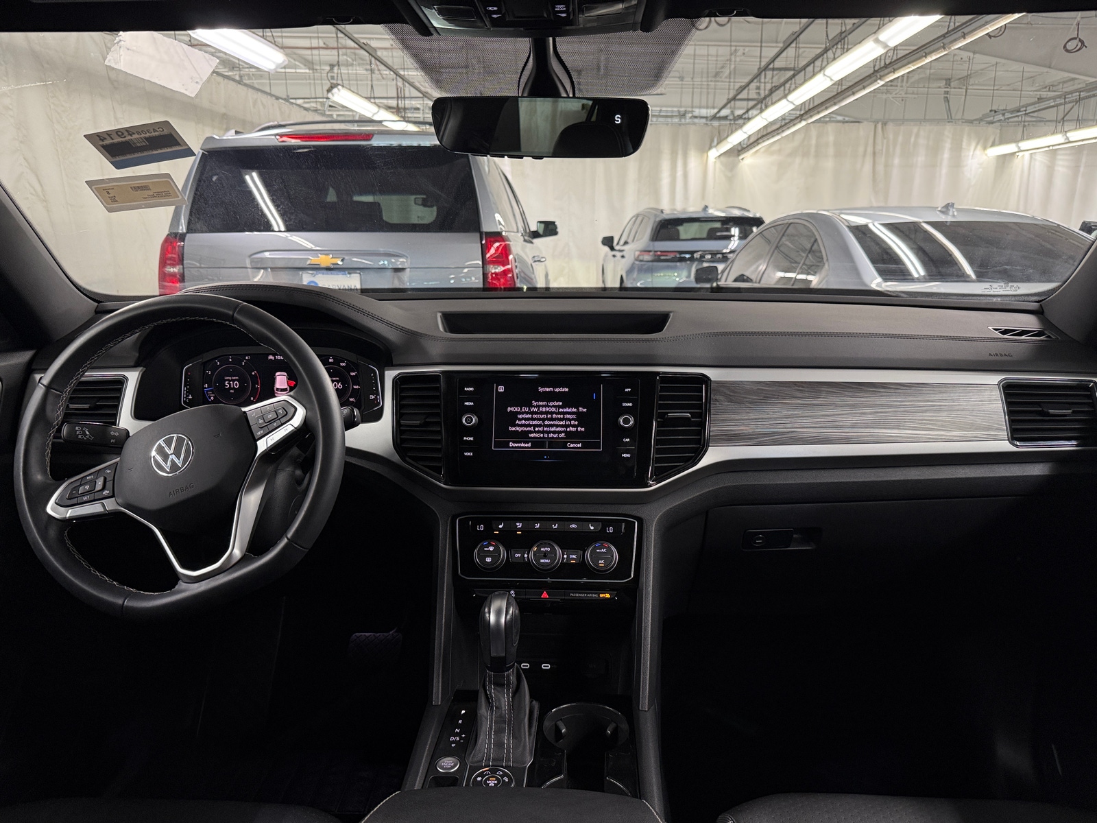 Thumbnail: 2023 Volkswagen Atlas - 2