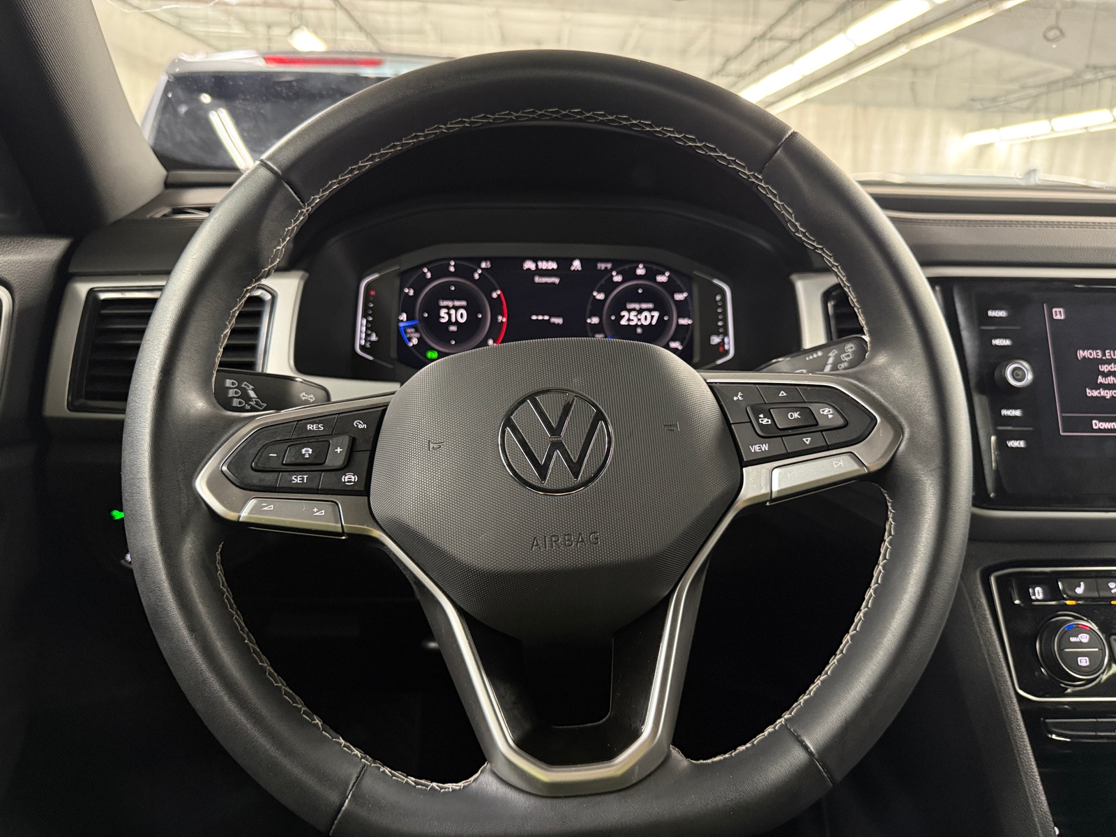 Thumbnail: 2023 Volkswagen Atlas - 4