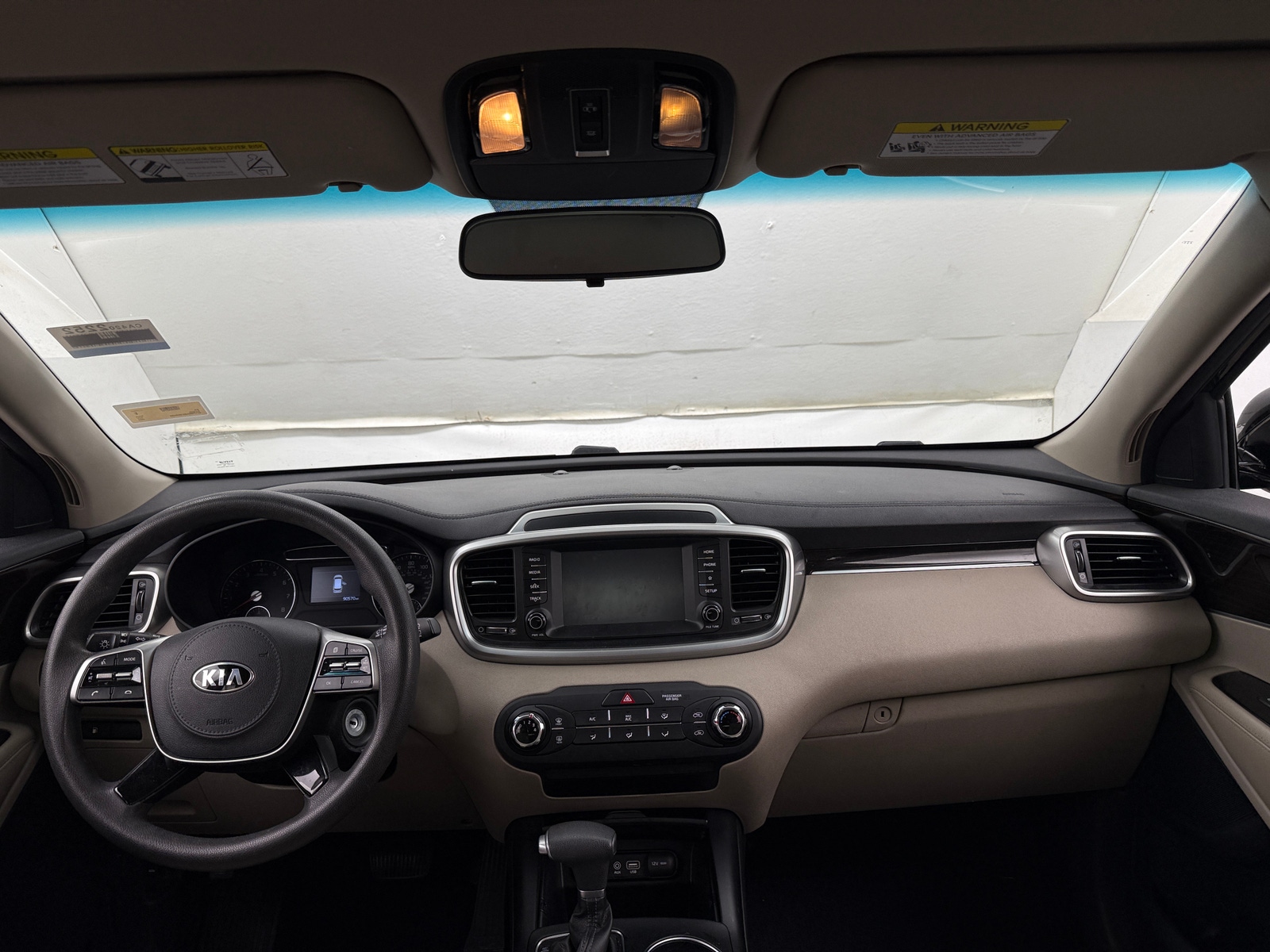 Thumbnail: 2020 Kia Sorento - 3