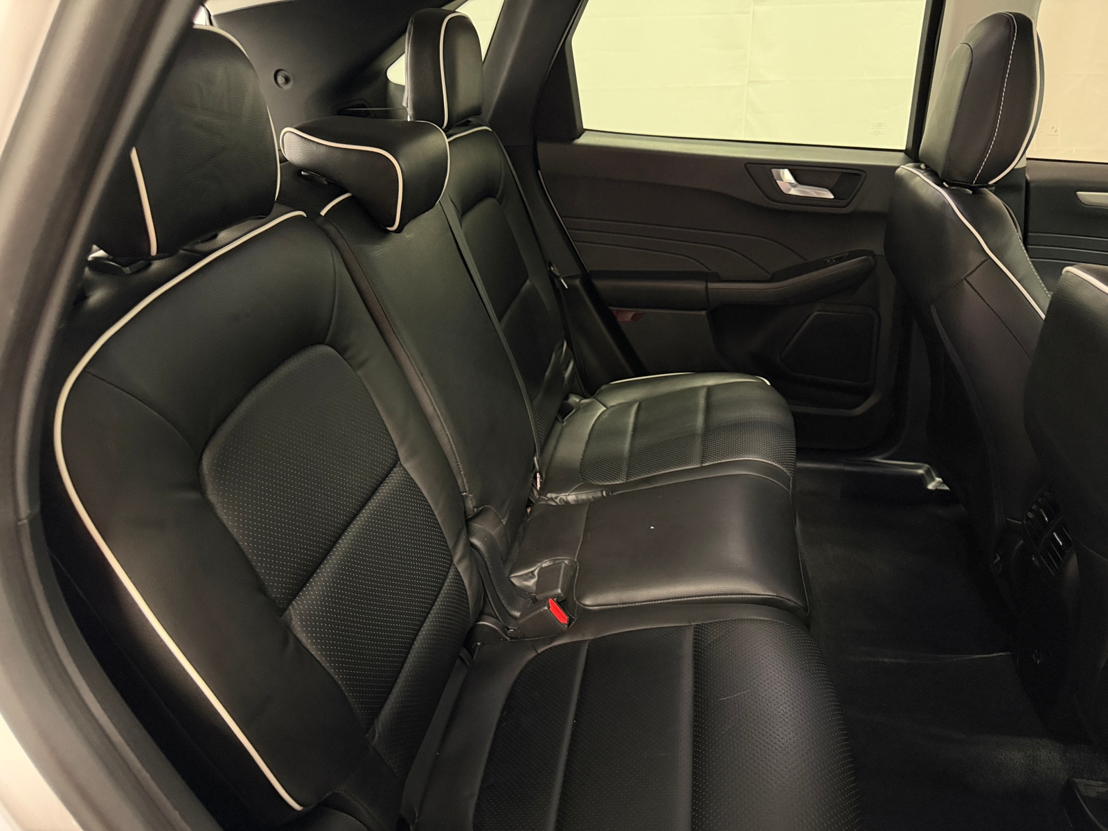 Thumbnail: 2021 Ford Escape - 5