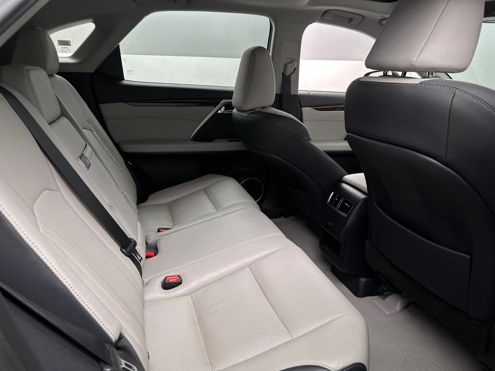 Thumbnail: 2017 Lexus RX - 6