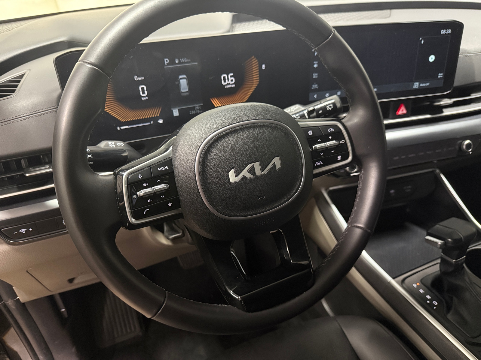 Thumbnail: 2025 Kia Carnival - 4