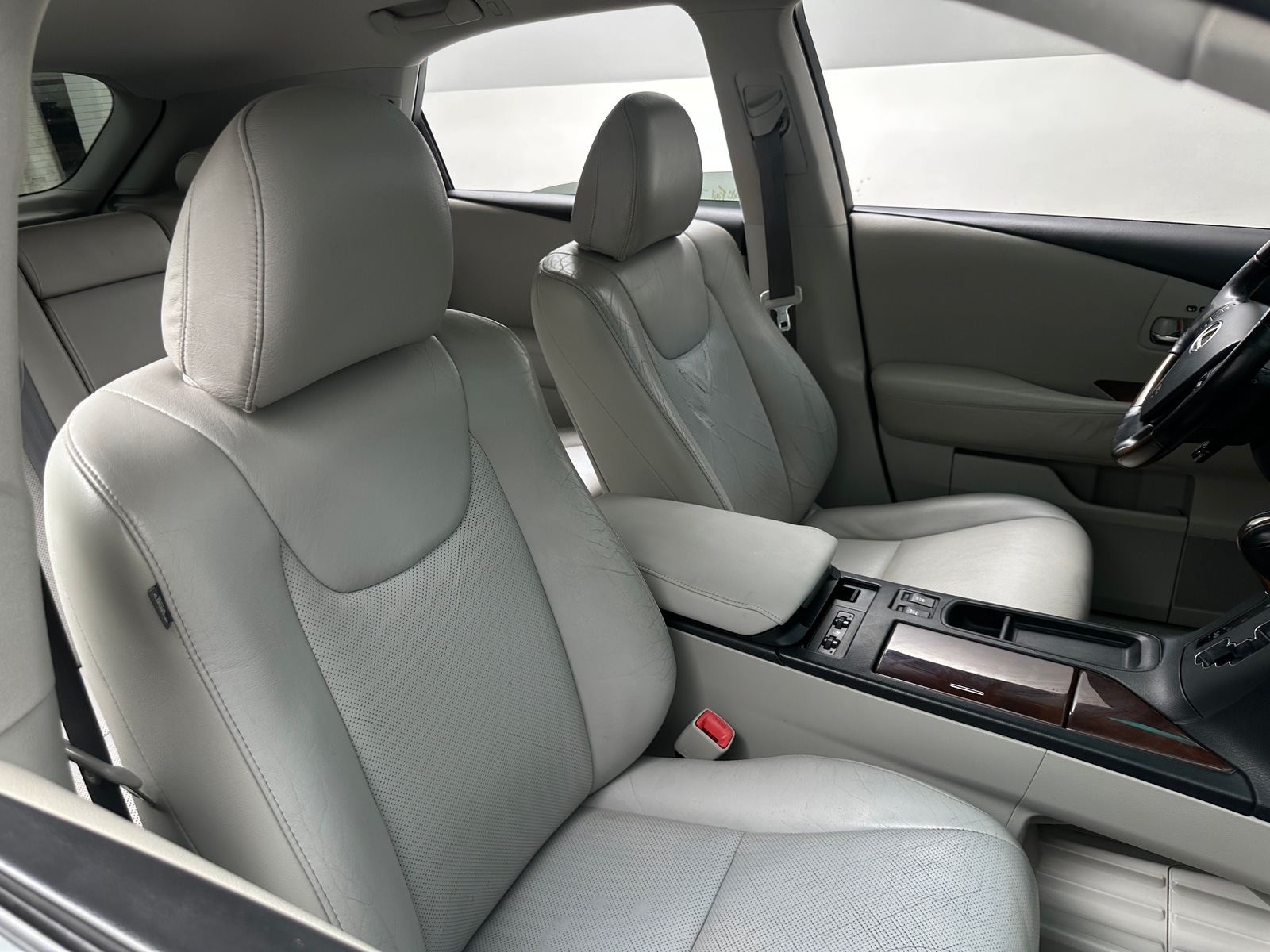 Thumbnail: 2010 Lexus RX - 2