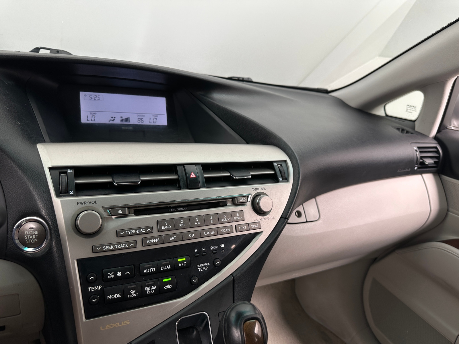 Thumbnail: 2010 Lexus RX - 4