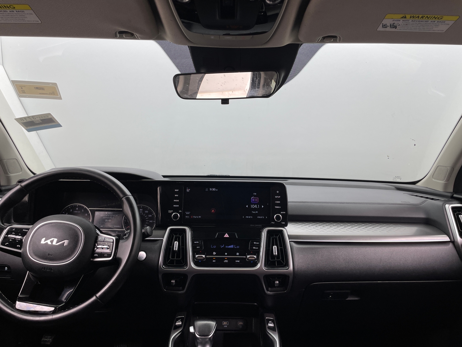 Thumbnail: 2022 Kia Sorento - 2